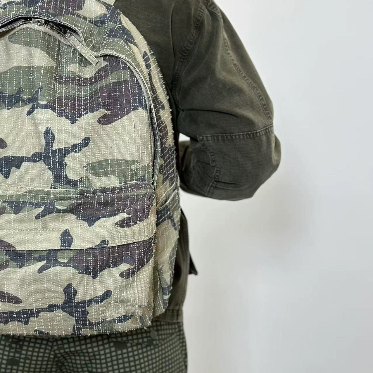 CAMOUFLAGE CANVAS BACKPACK