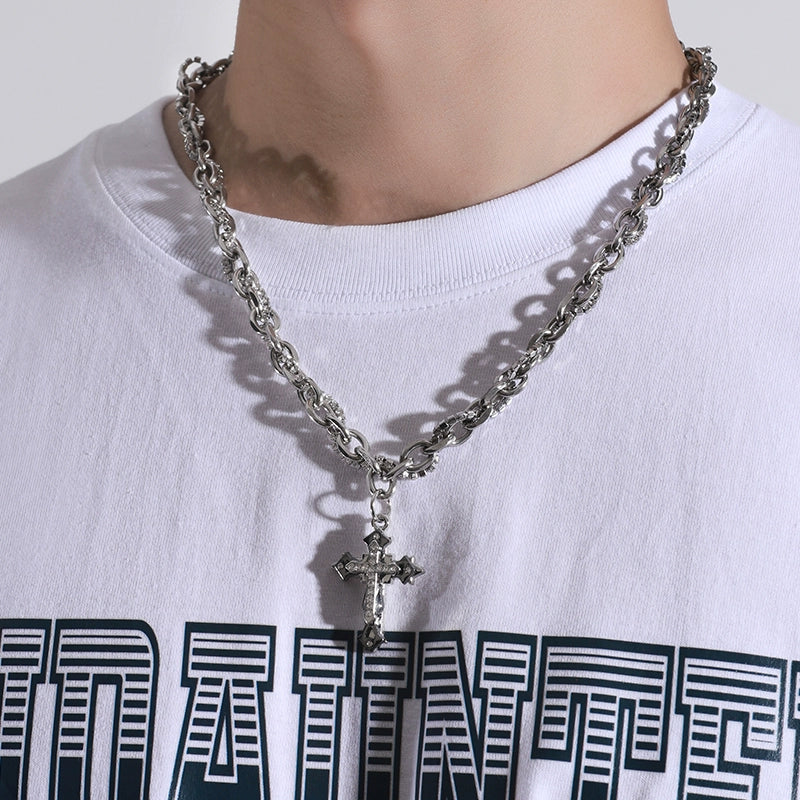 CROSS CHAIN NECKLACE