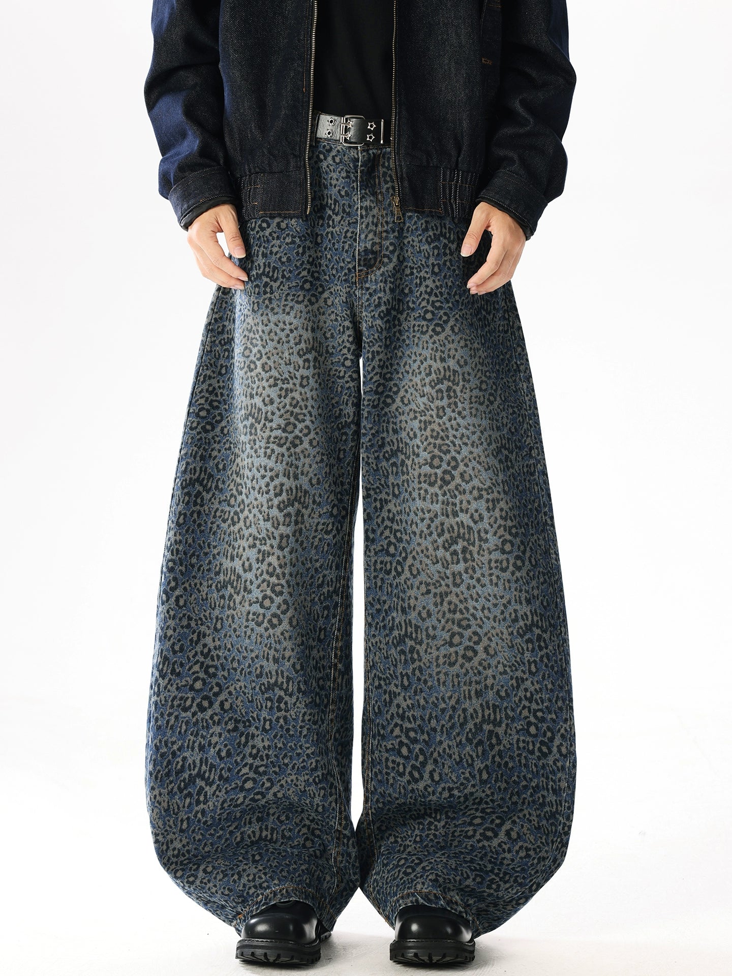 WASHED LEOPARD PRINT WIDE-LEG SCIMITAR JEANS