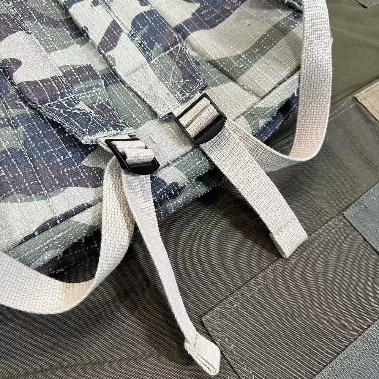 CAMOUFLAGE CANVAS BACKPACK