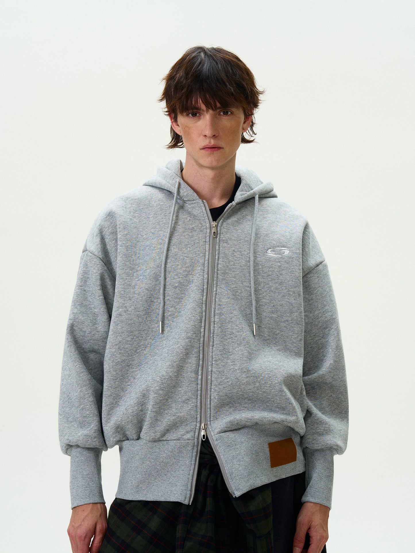 EMBROIDERY DOUBLE ZIPPED HOODIE