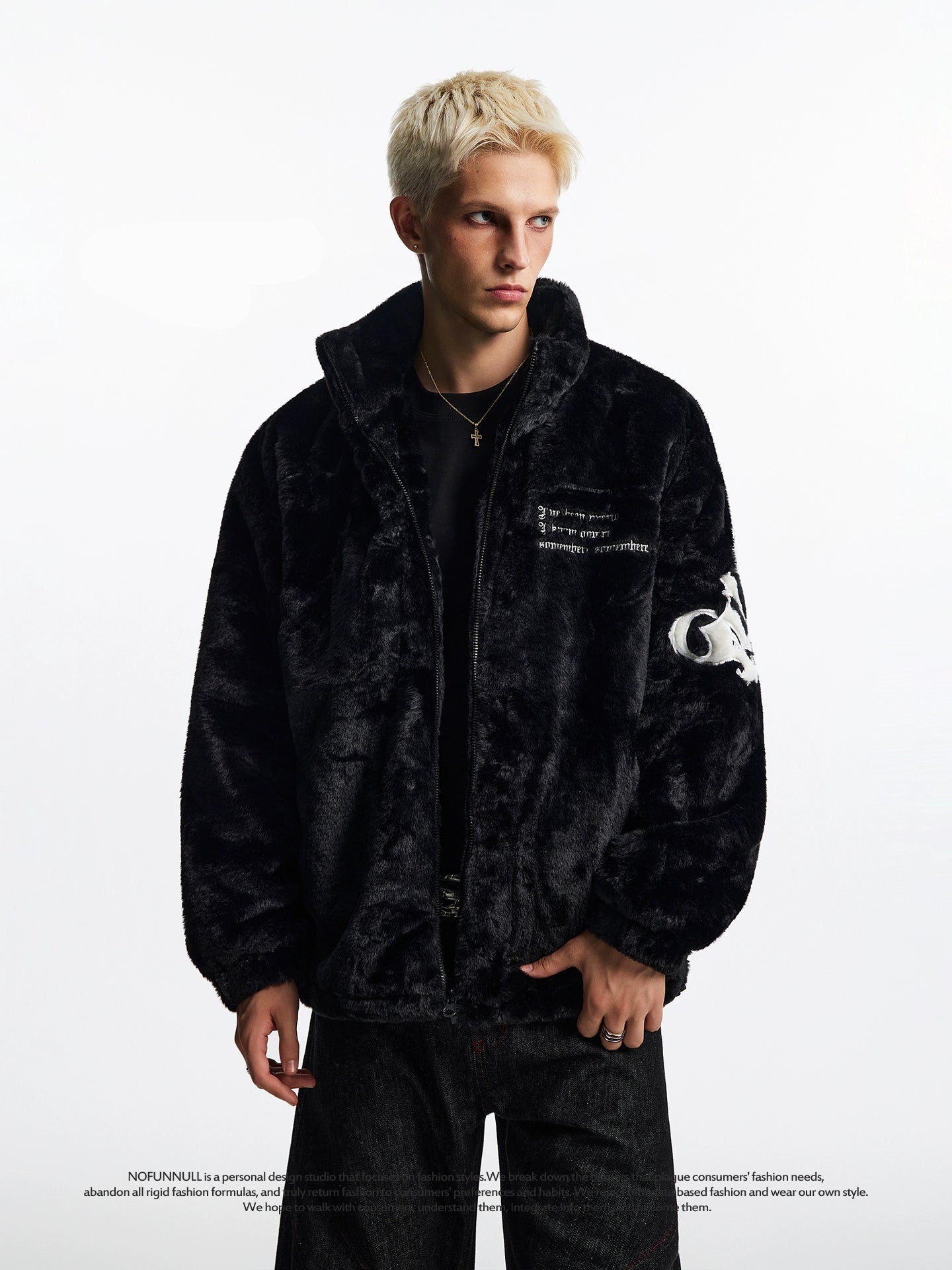 EMBROIDERY BOA HOODED JACKET