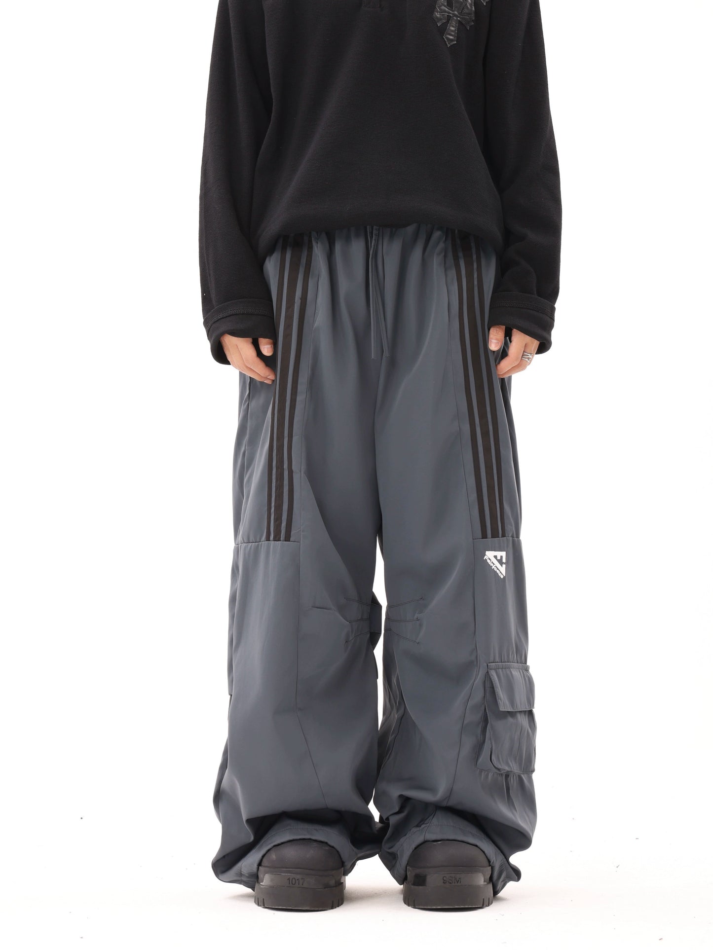 STRIPE MULTI POCKET CARGO TRACK PANTS
