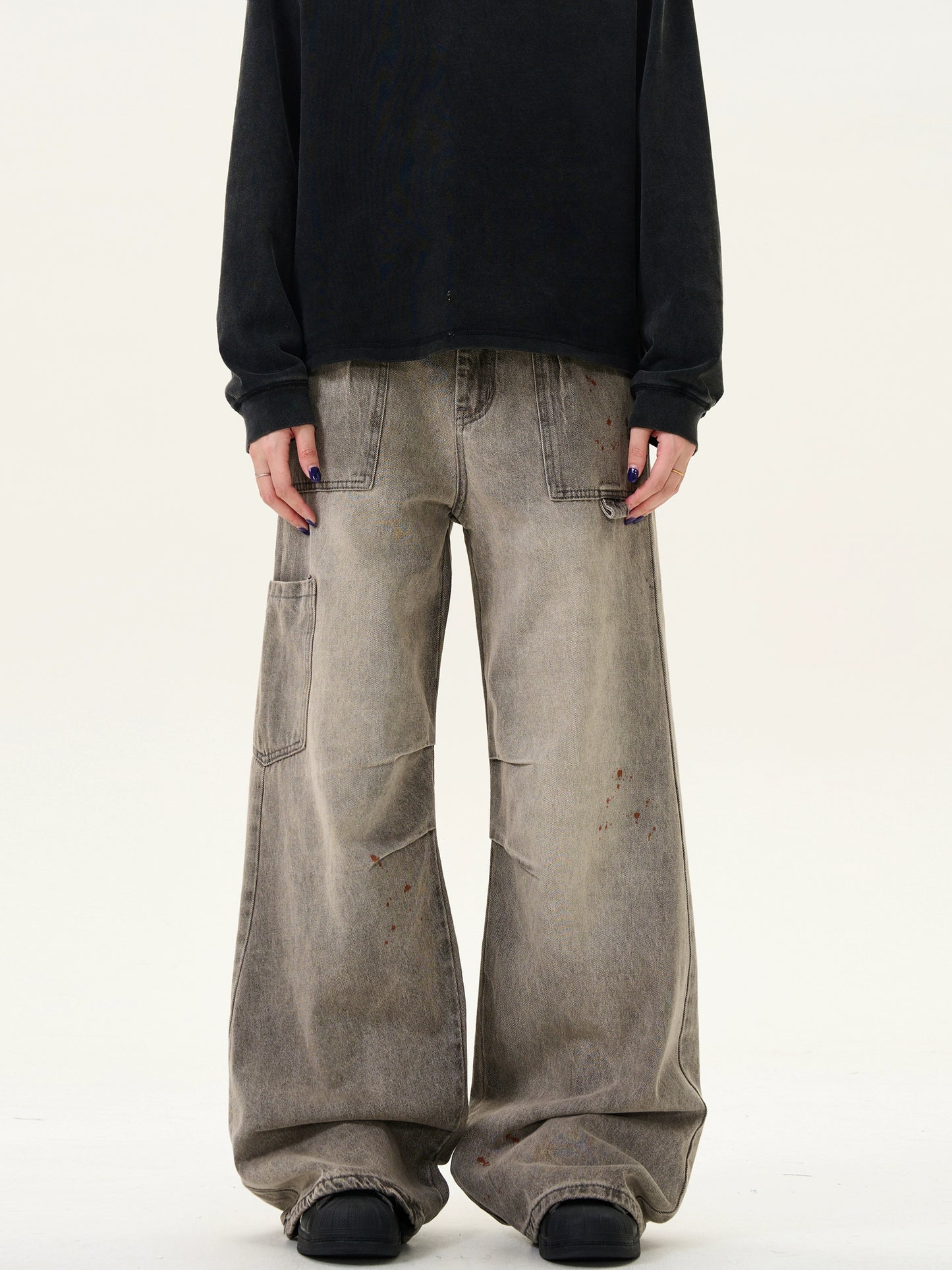 DISTRESSED DOUBLE PLATED CARGO DENIM PANTS
