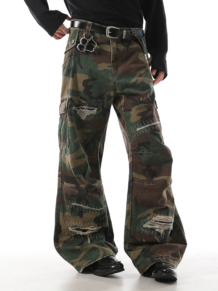 CAMO DESTROYED WIDE LEG PANTS