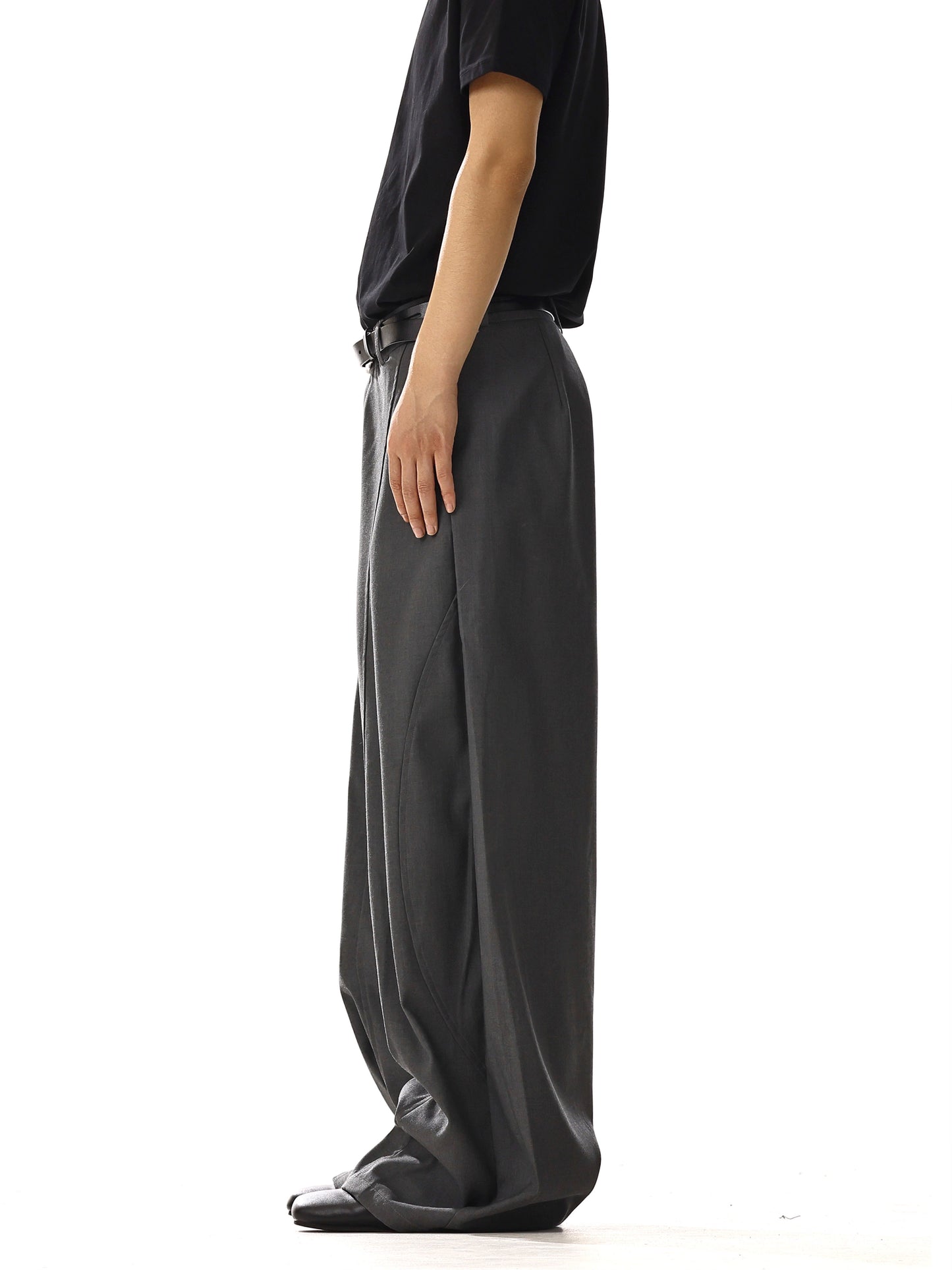 WIDE LEG TAILORED FLARE SLACKS