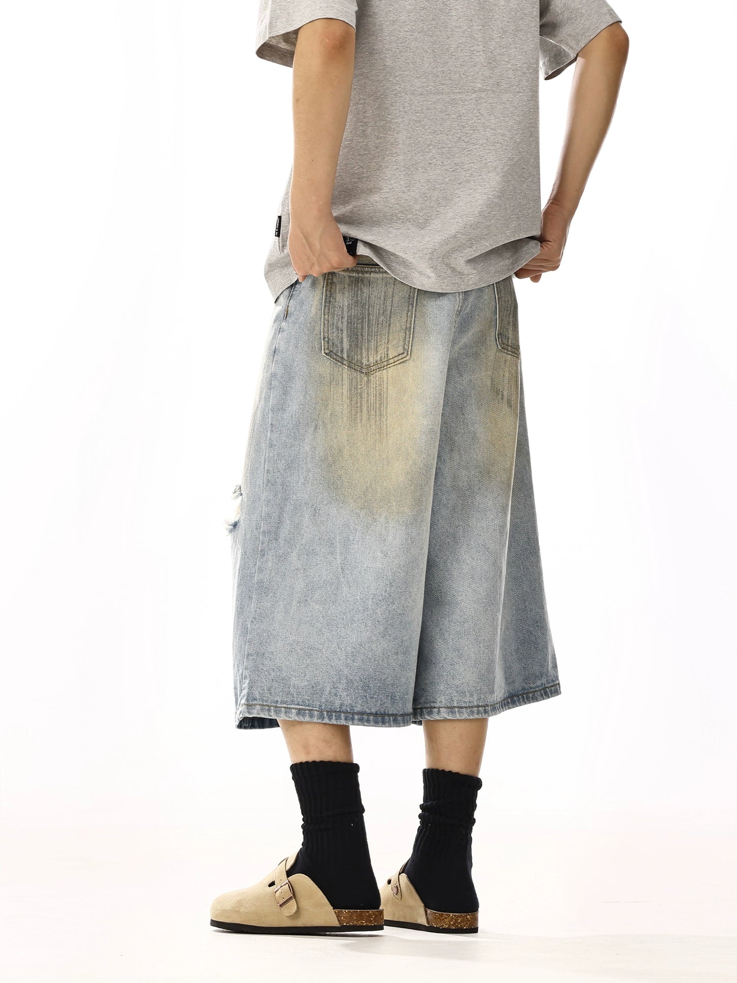 WASHED DAMAGE DENIM SHORTS