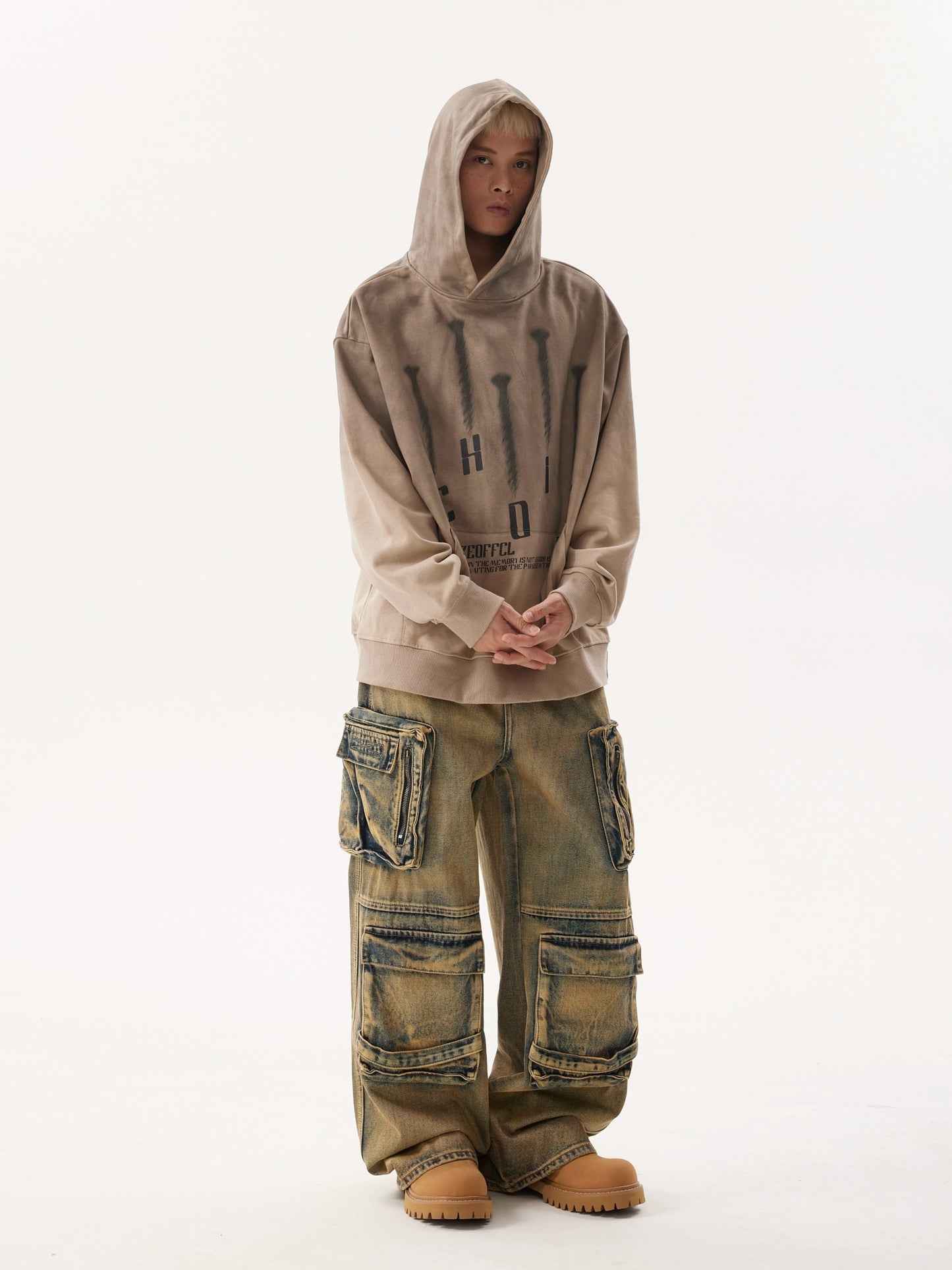 WASHED GRADIENT NAIL HOODIE