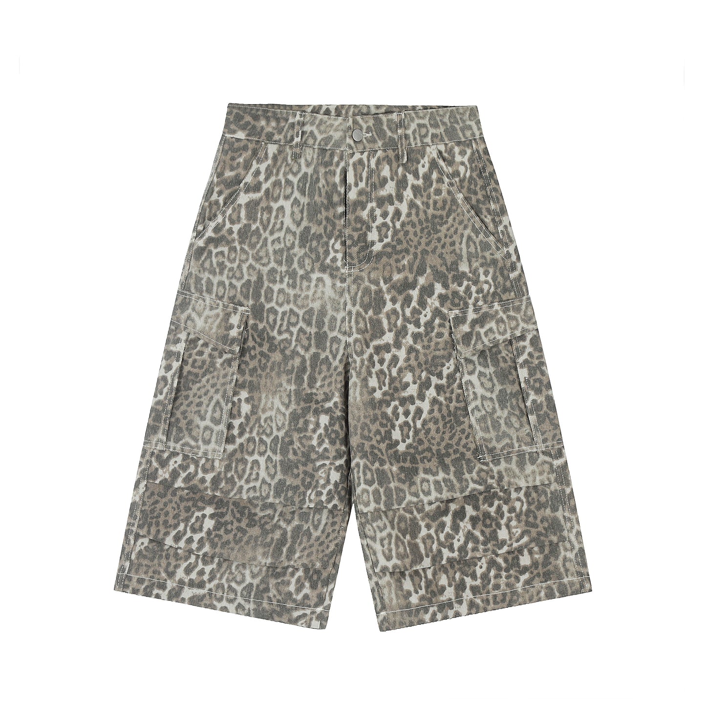 VINATGE DISTRESSED LEOPARD CARGO SHORTS