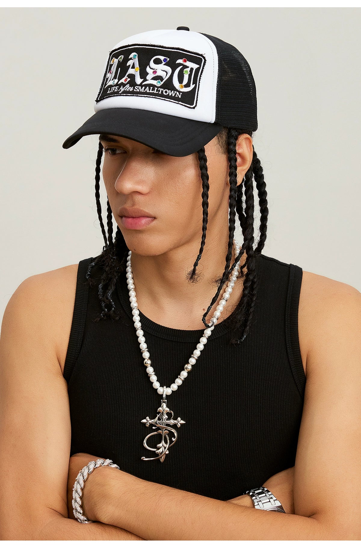 RHINESTONE PATCH MESH CAP