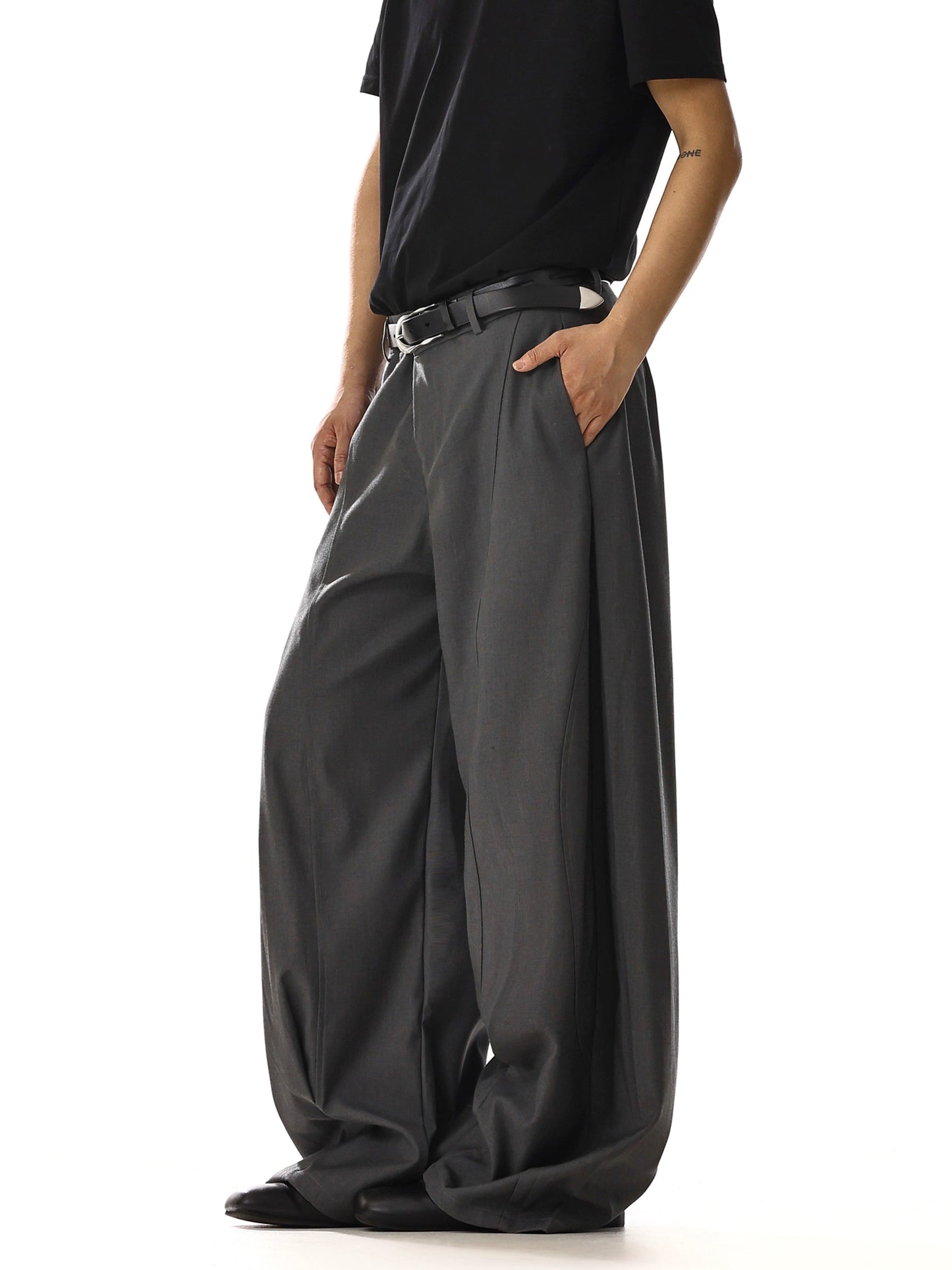 WIDE LEG TAILORED FLARE SLACKS