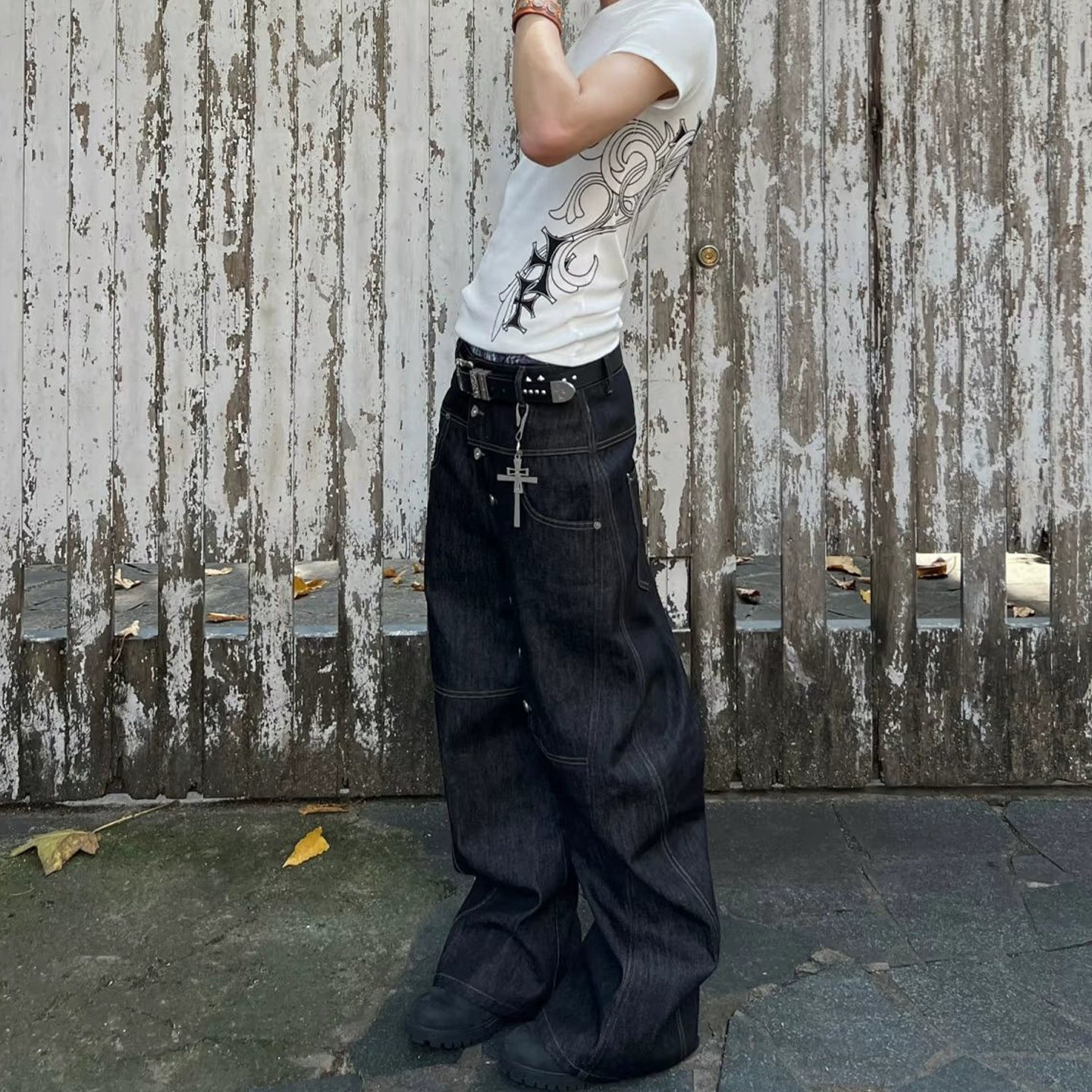 ASYMMETRIC BUTTON BAGGY DENIM