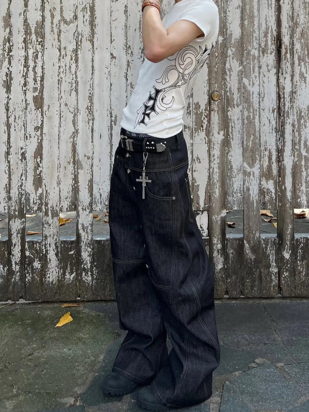 ASYMMETRIC BUTTON BAGGY DENIM