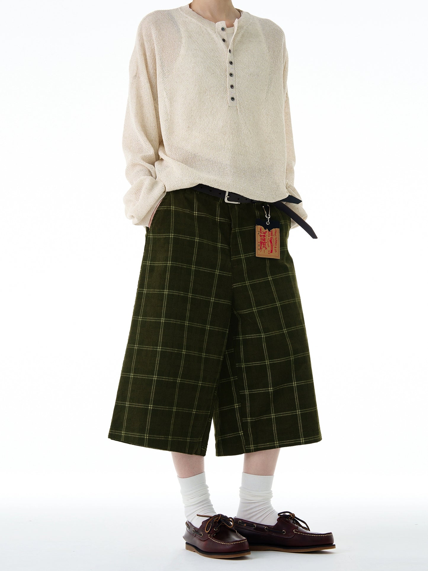VINTAGE PLAID KNEE SHORTS