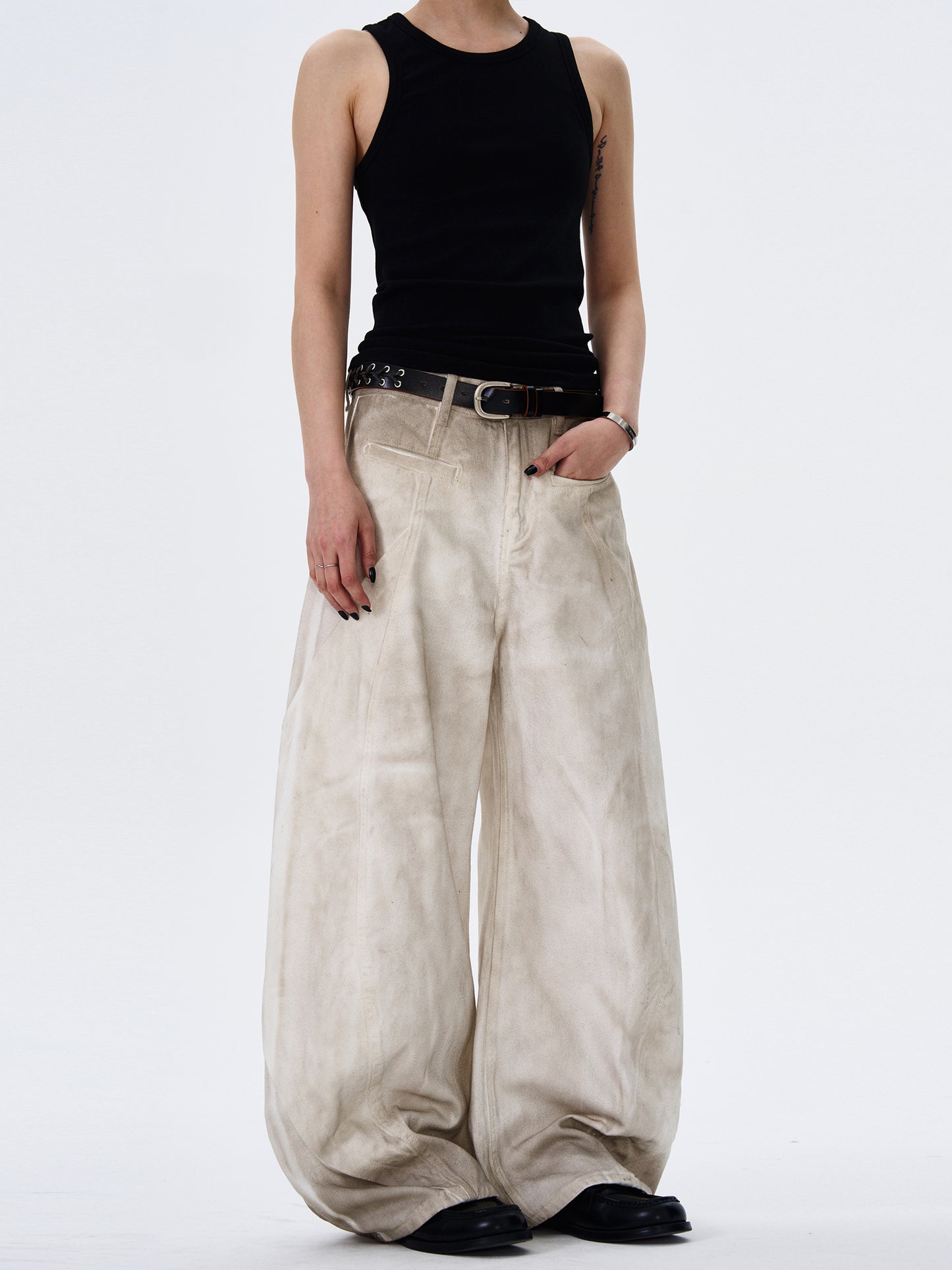 VINTAGE DISTRESSED DIRTYFIT PANTS