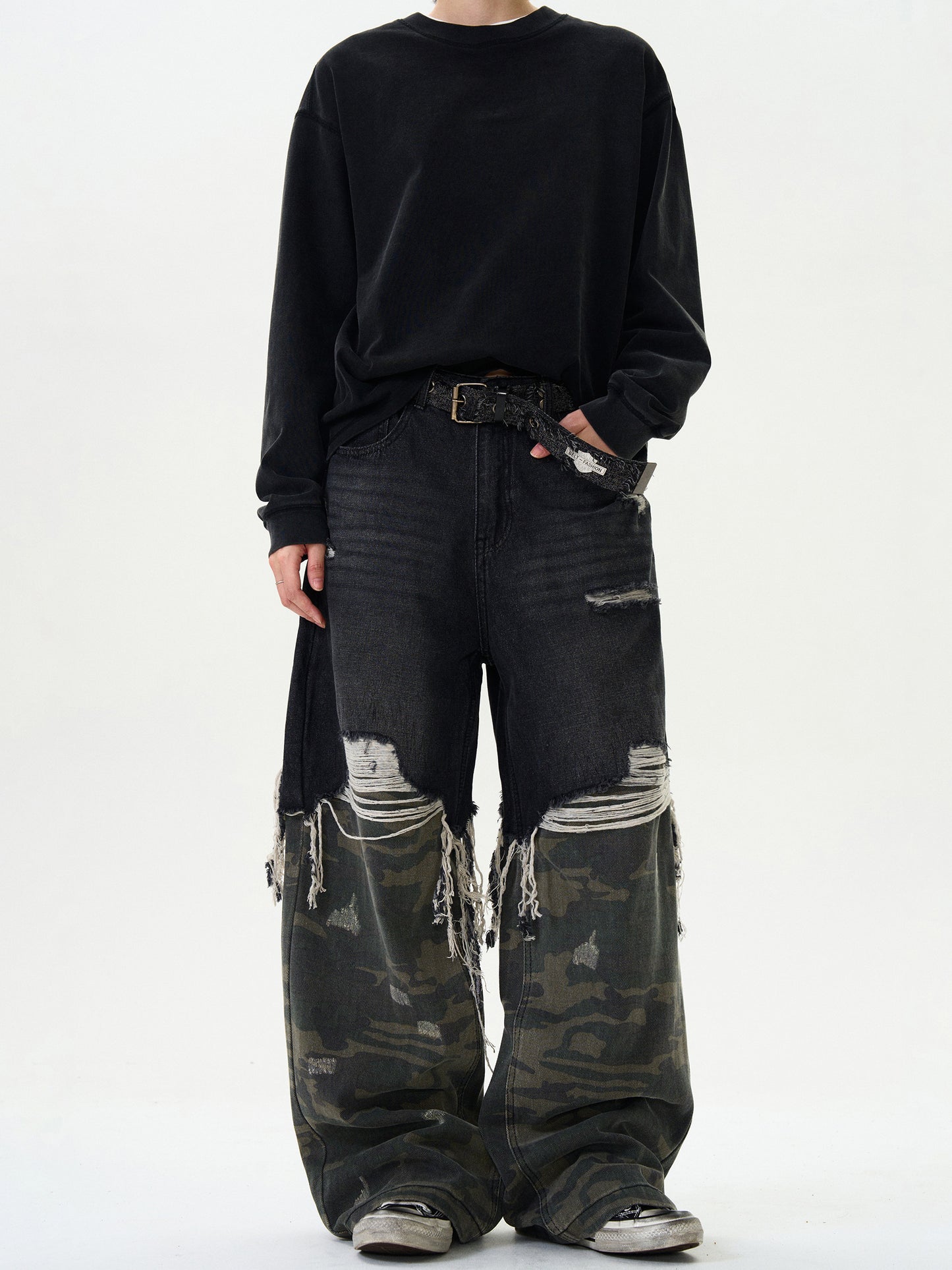 FAKE TWO CAMO STITCHING DENIM PANTS