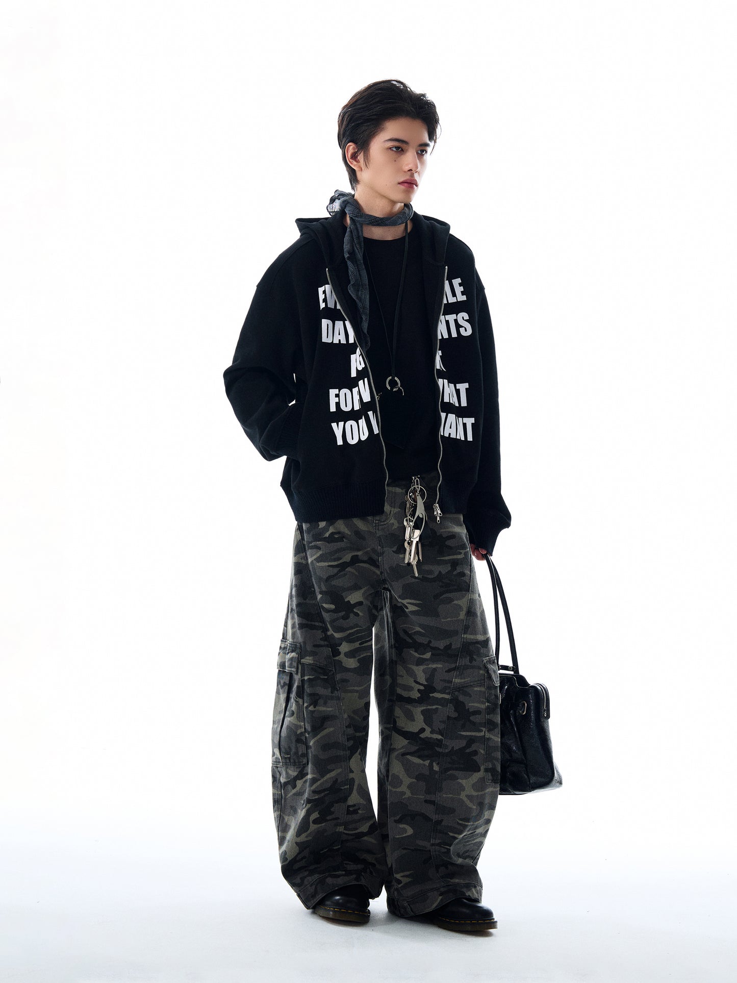 LETTER PRINT ZIPPED HOODIE