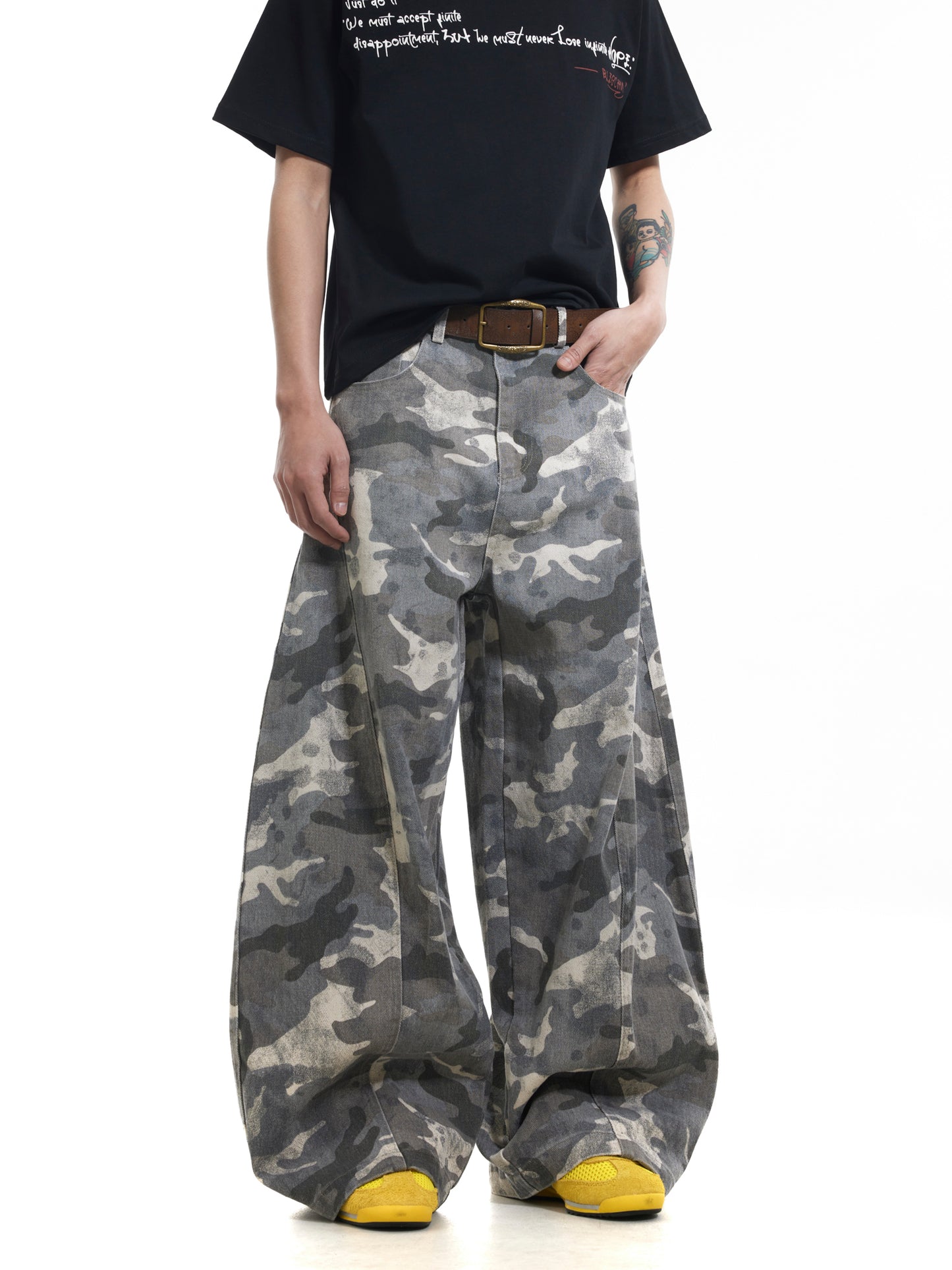 WASHED CAMO CARGO PANTS