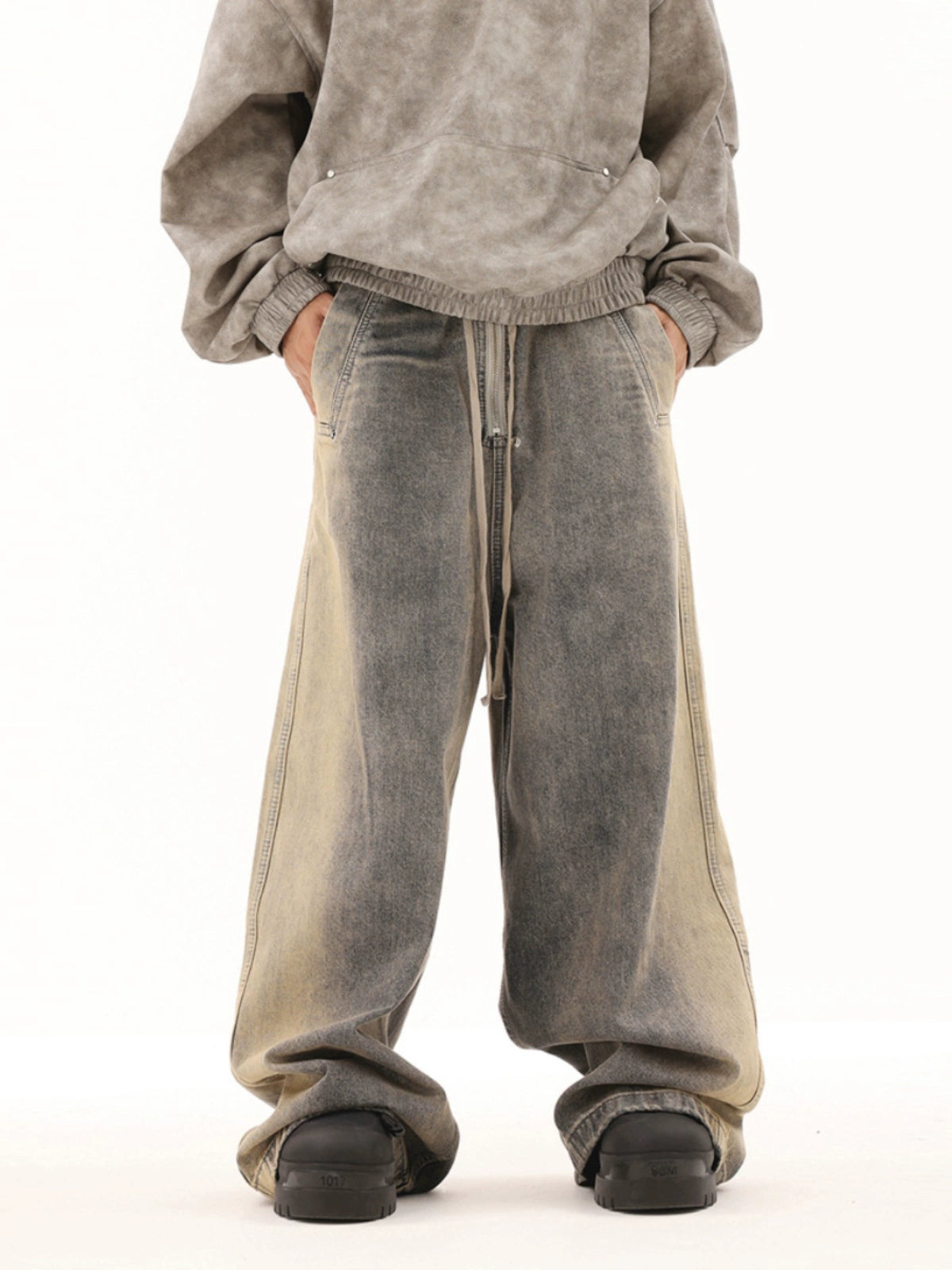 GRADIENT WASHED CARGO DENIM