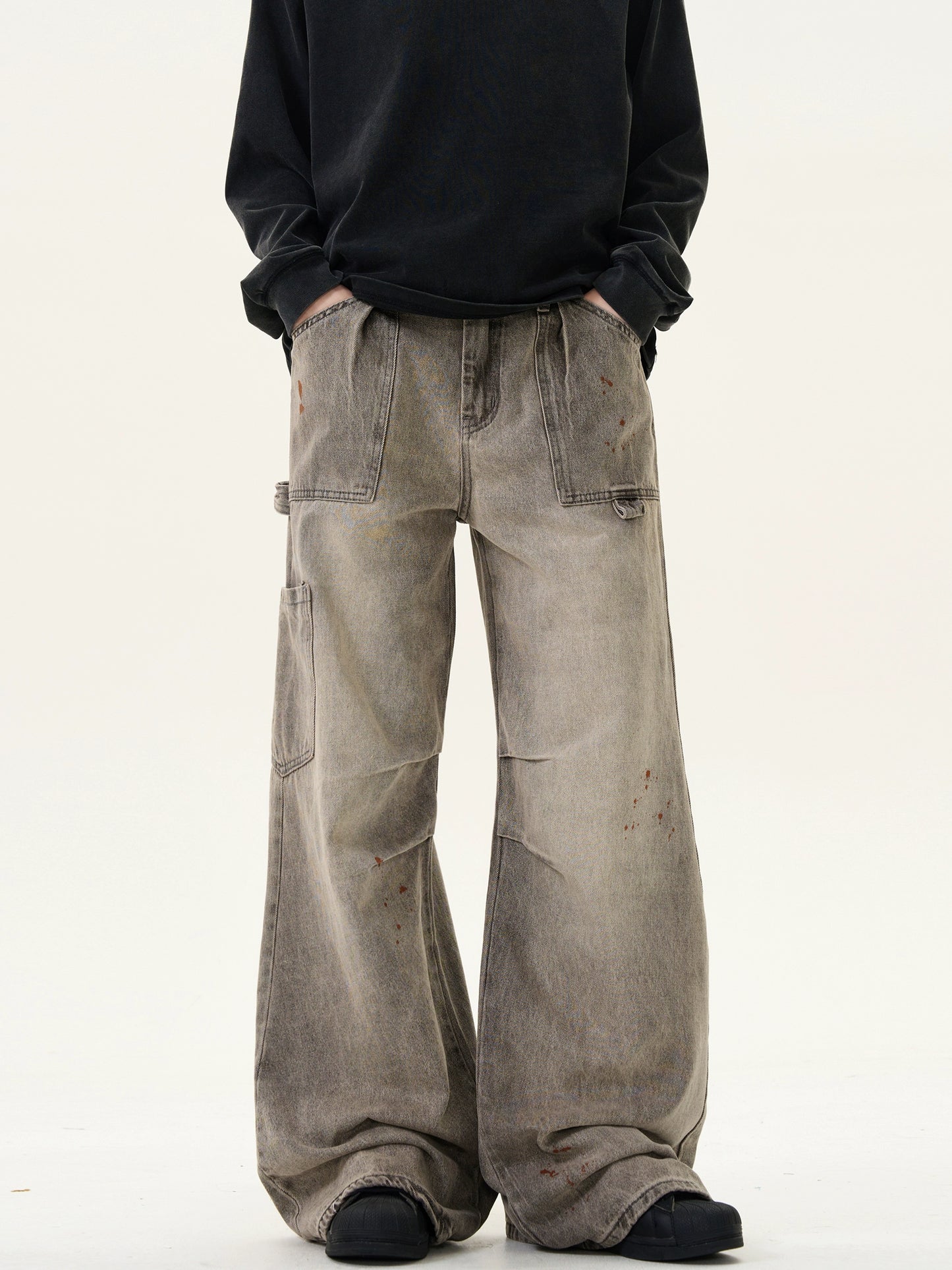 DISTRESSED DOUBLE PLATED CARGO DENIM PANTS