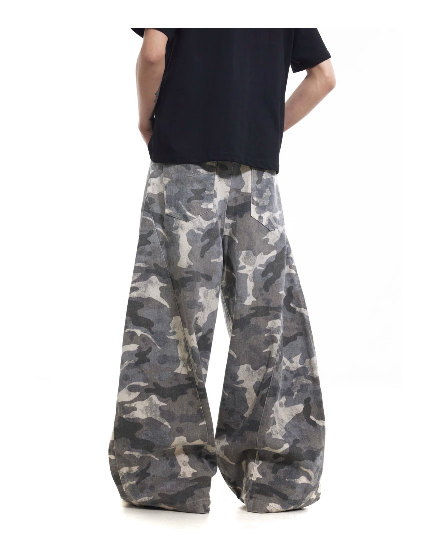 WASHED CAMO CARGO PANTS