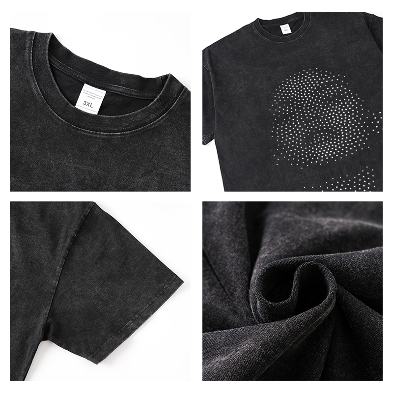 STUDDED FACE GRAPHIC T-SHIRTS