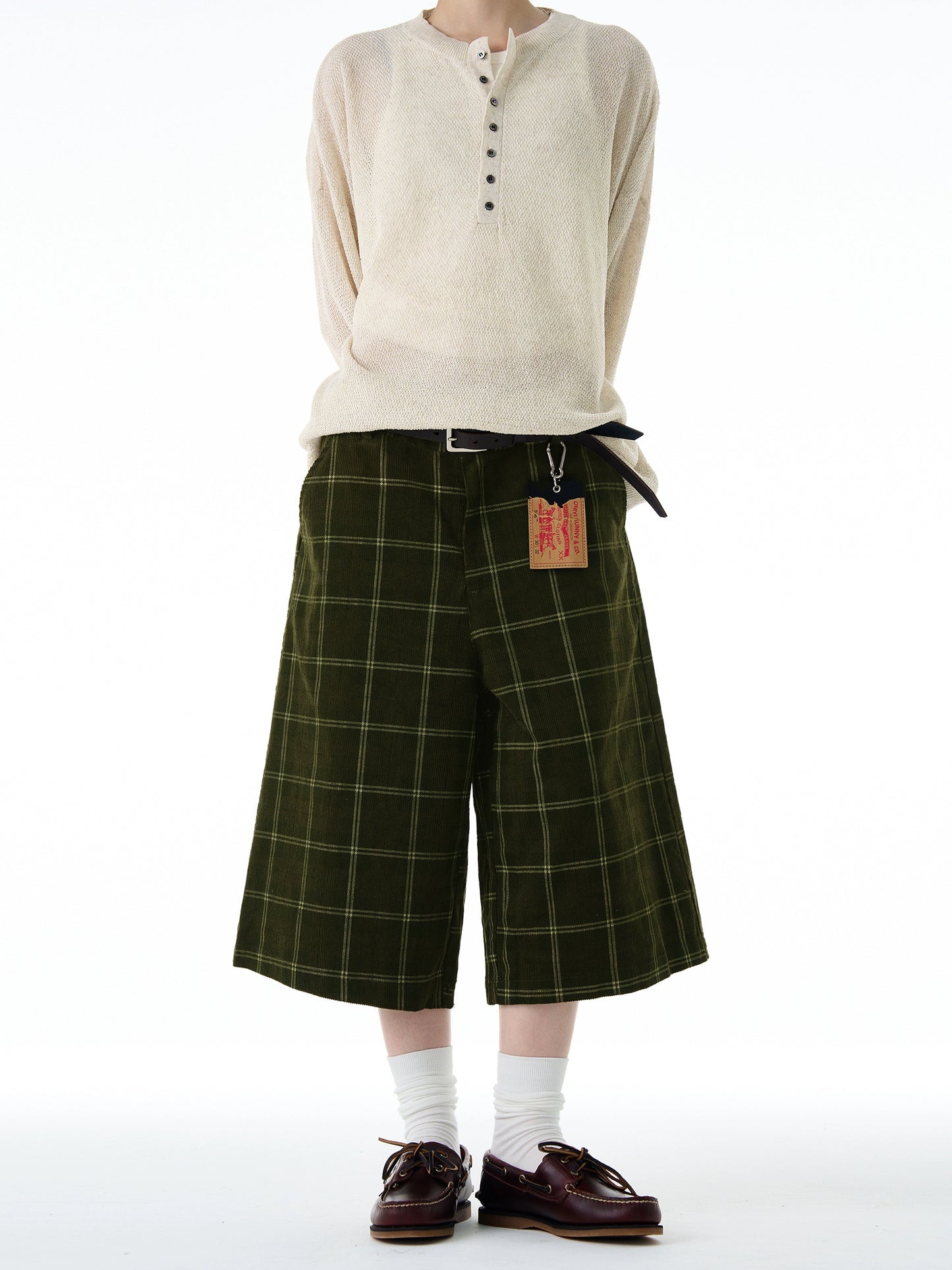 VINTAGE PLAID KNEE SHORTS