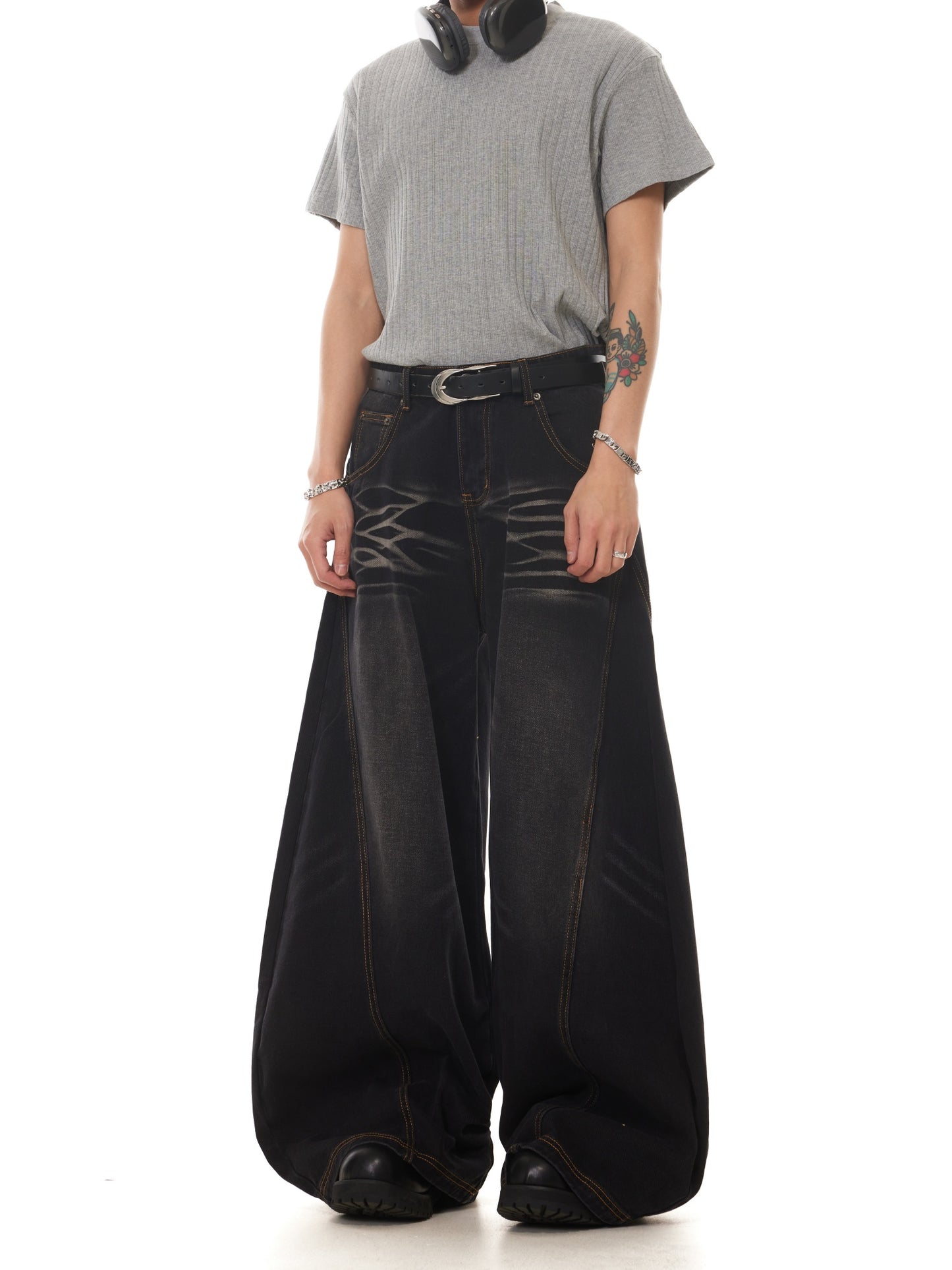 VINATGE WASHED PRESSED WHISKERS BAGGY DENIM PANTS