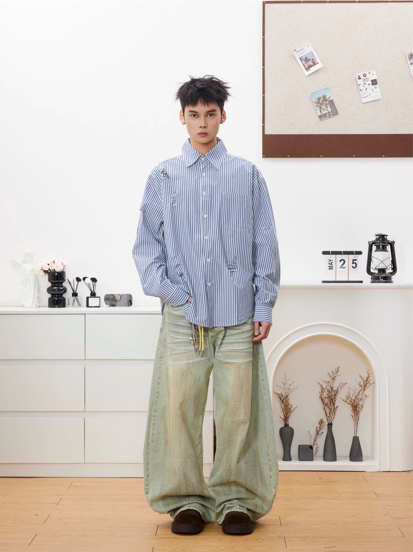 DYE WASHED DISTRESSED BAGGY DENIM PANTS