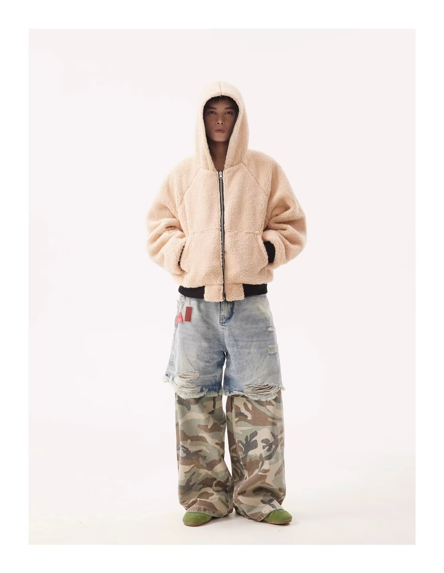 LAYERDE DAMAGE CAMO DENIM PANTS