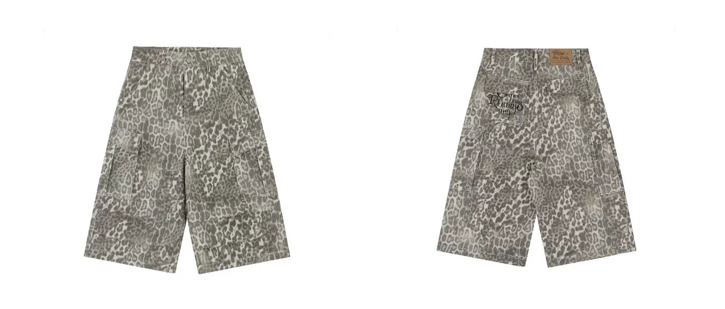 VINATGE DISTRESSED LEOPARD CARGO SHORTS