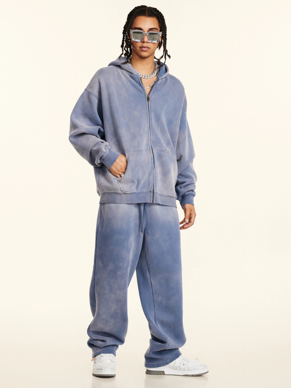 GRADIENT WASHED ZIPPED HOODIE