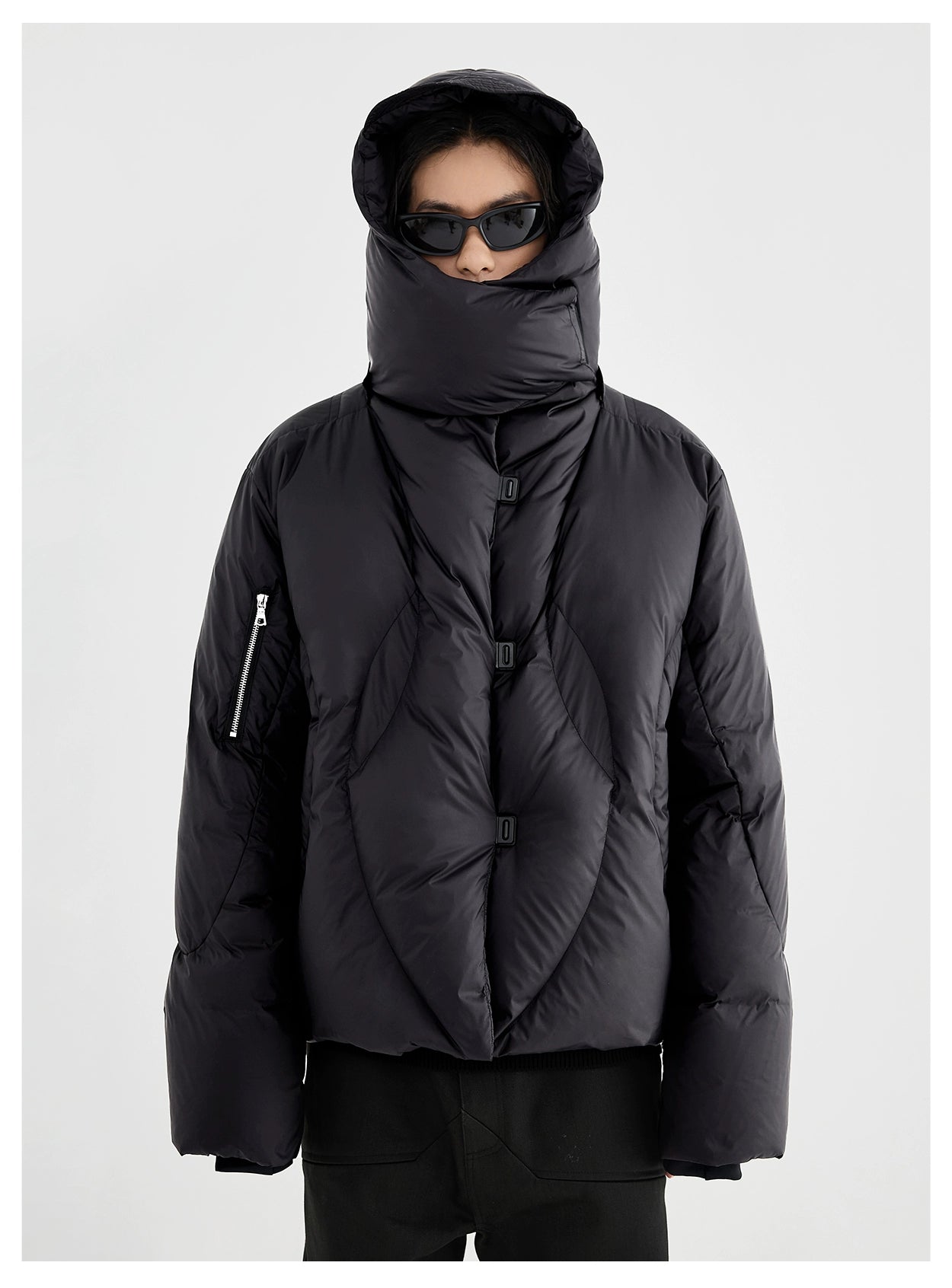 DECONSTRUCTED DETACHABLE PUFFER JACKET