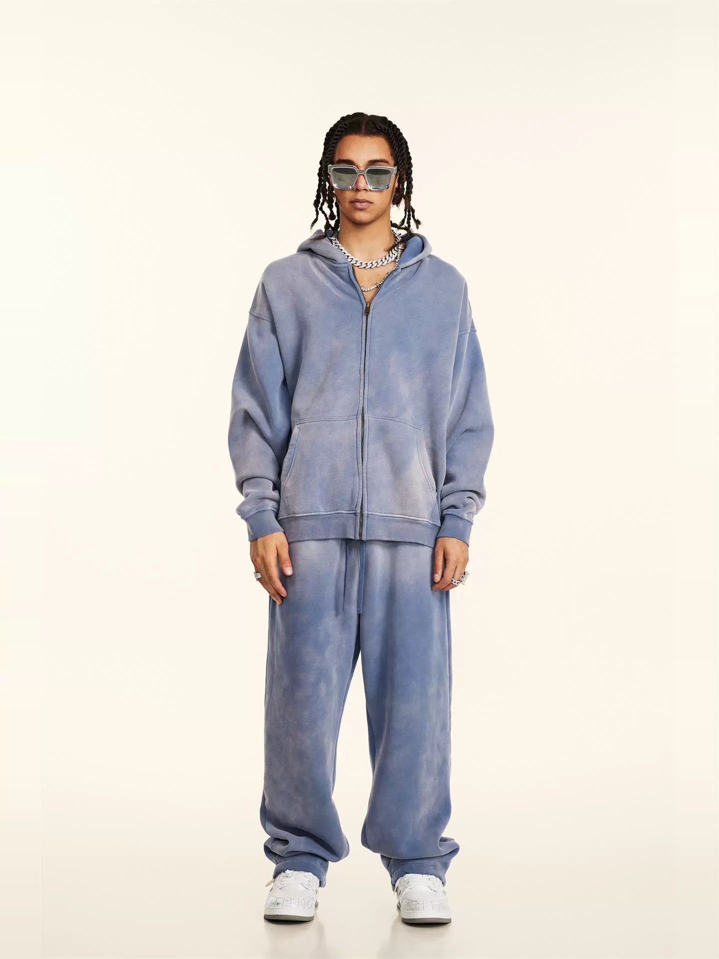 GRADIENT WASHED ZIPPED HOODIE