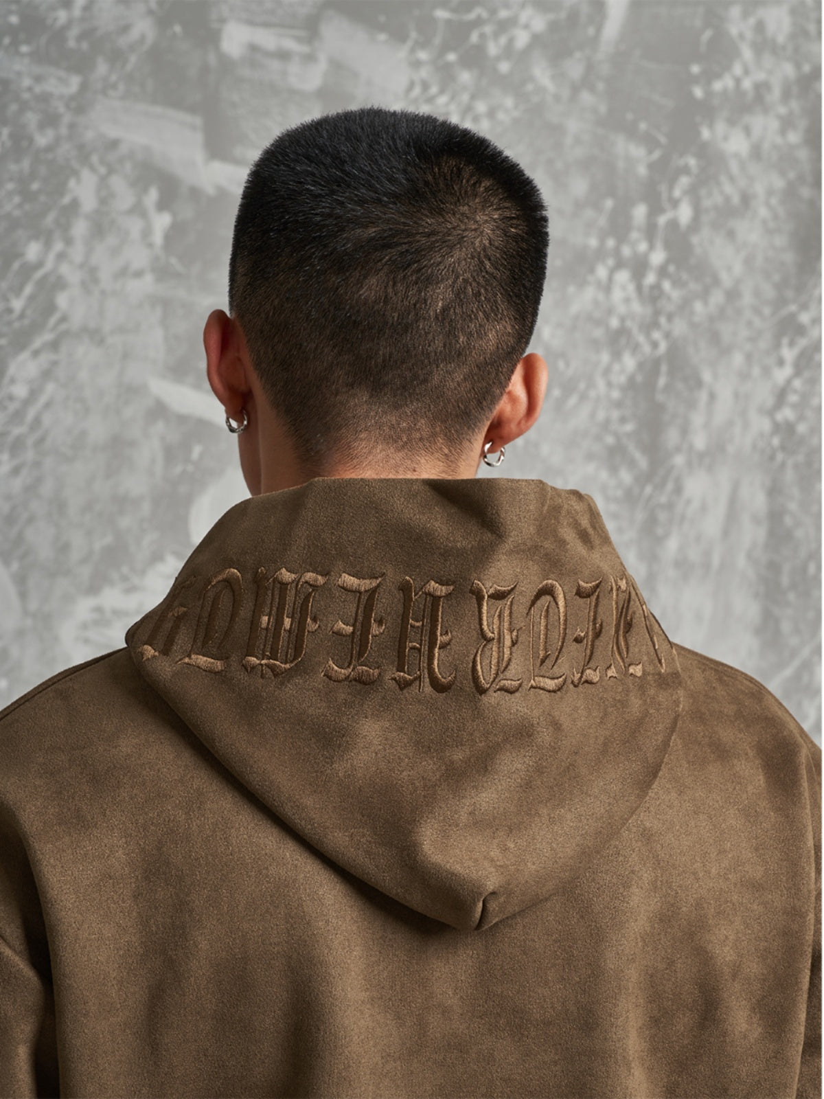 HEAVY EMBROIDERED WASHED HOODIE