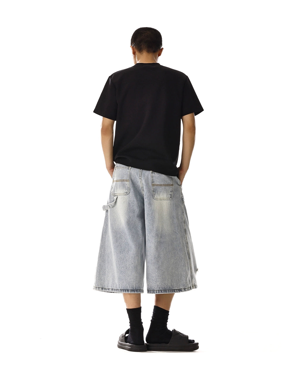 DOUBLE KNEE DAMAGE DENIM SHORTS