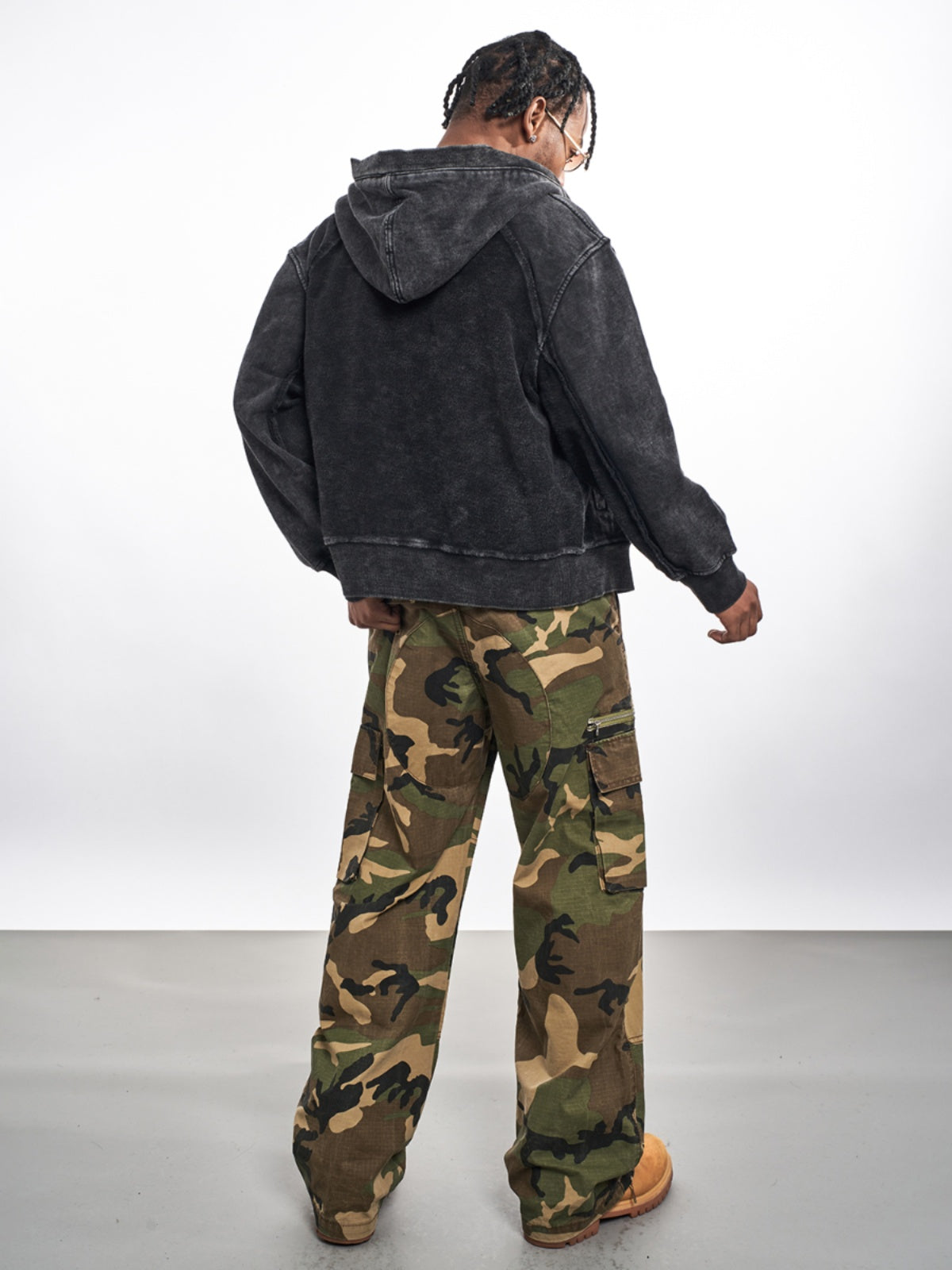 PATCHWORK WASH DISTRESSED ZIPPED HOODIE