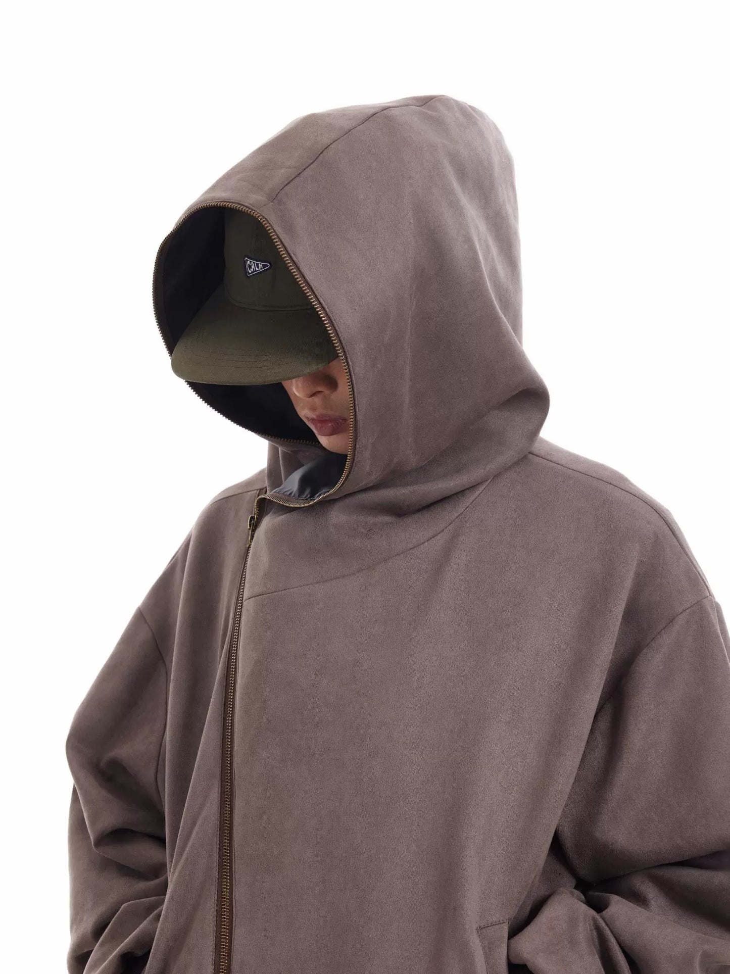 DIAGONAL ZIPPER HOODIE