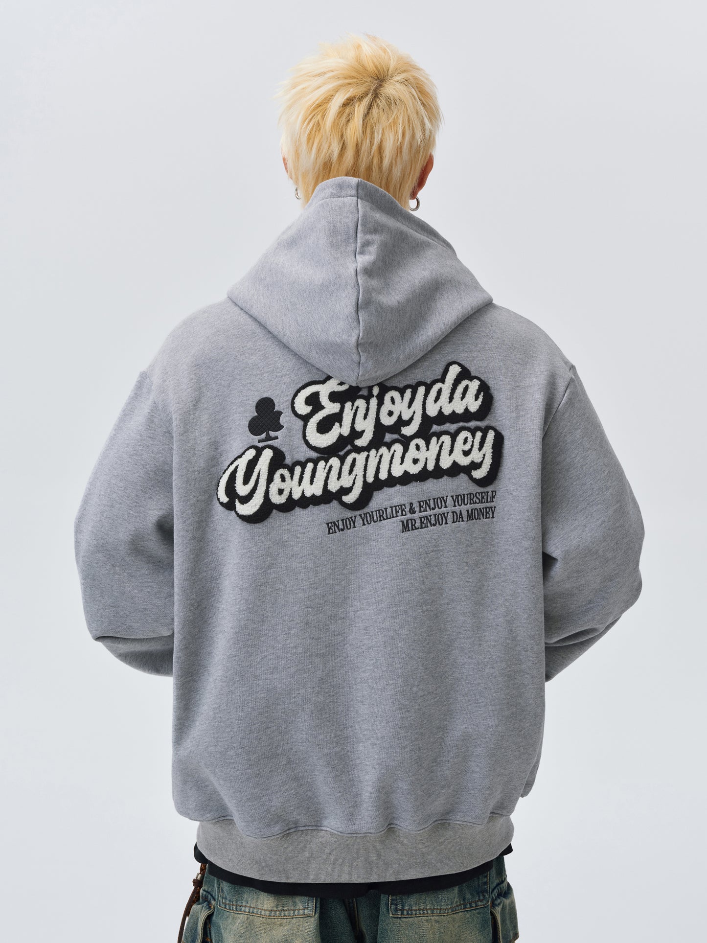 MEDM EMBROIDERY ZIPPED HOODIE