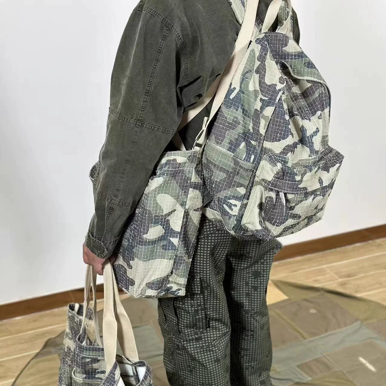 CAMOUFLAGE CANVAS BACKPACK