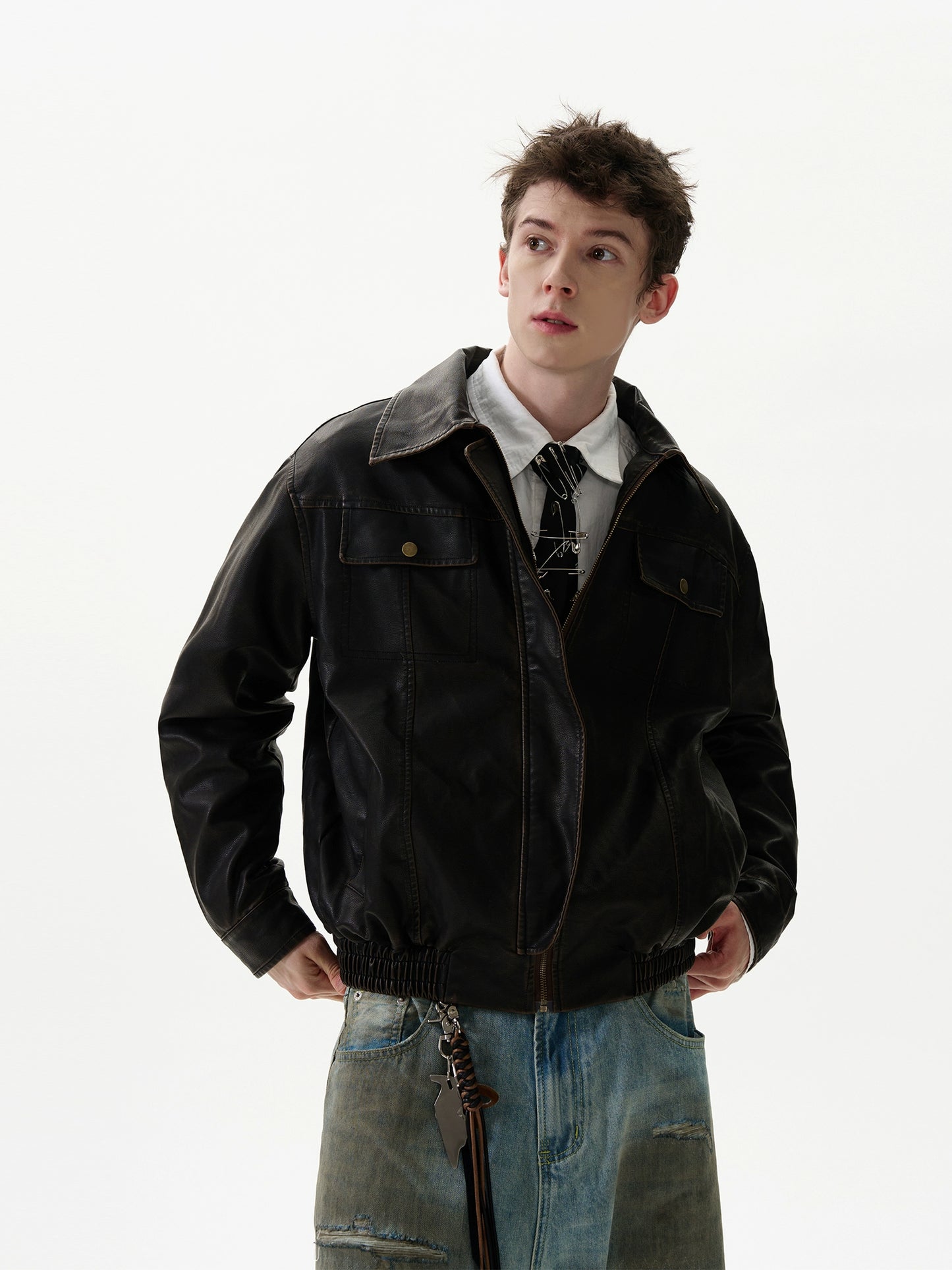 AMERICAN VINTAGE OLD LEATHER JACKET
