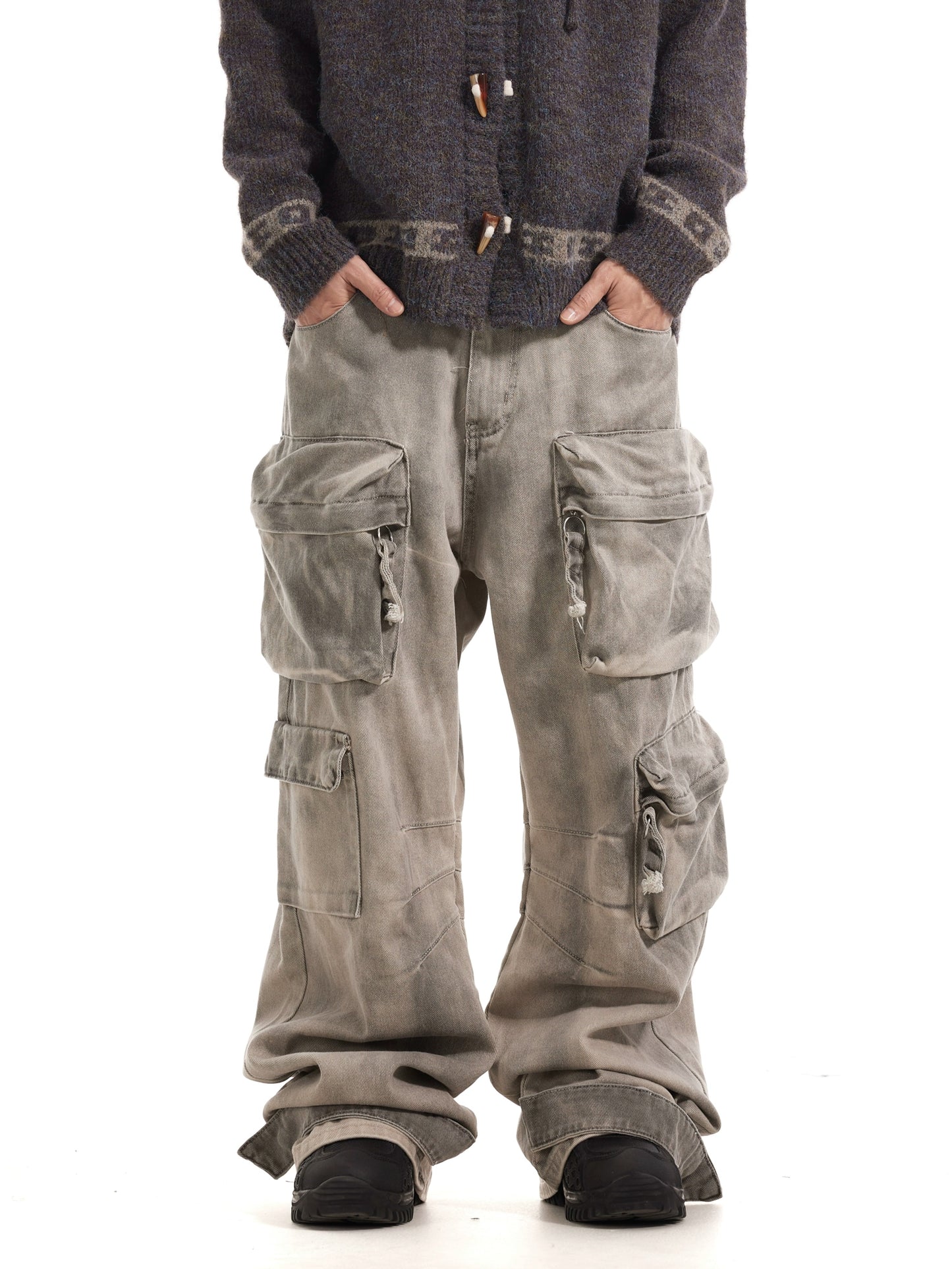 MULTI POCKET DISTRESSED CARGO DENIM PANTS