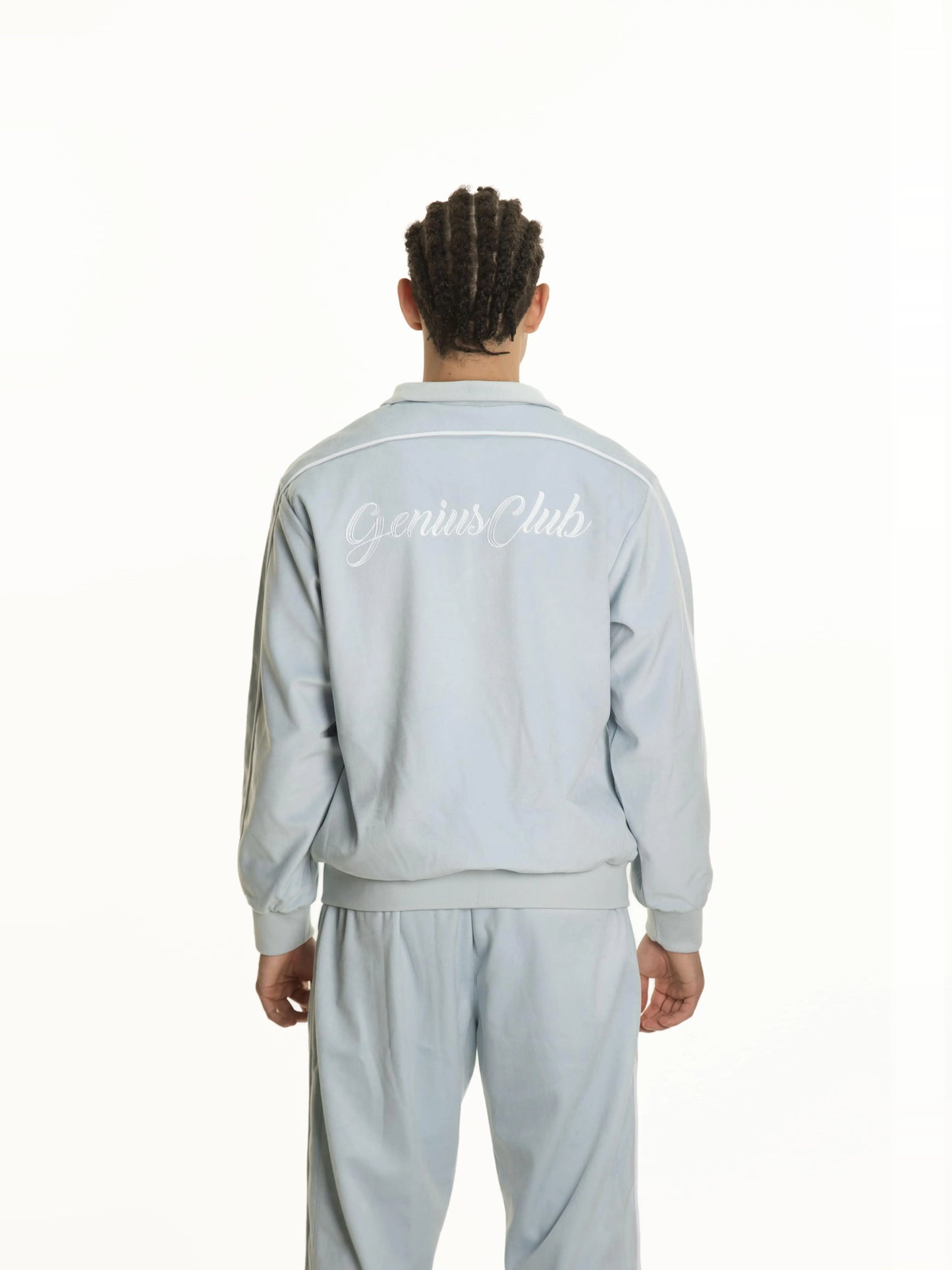 EMBROIDERED VELVET TRACK SETUP