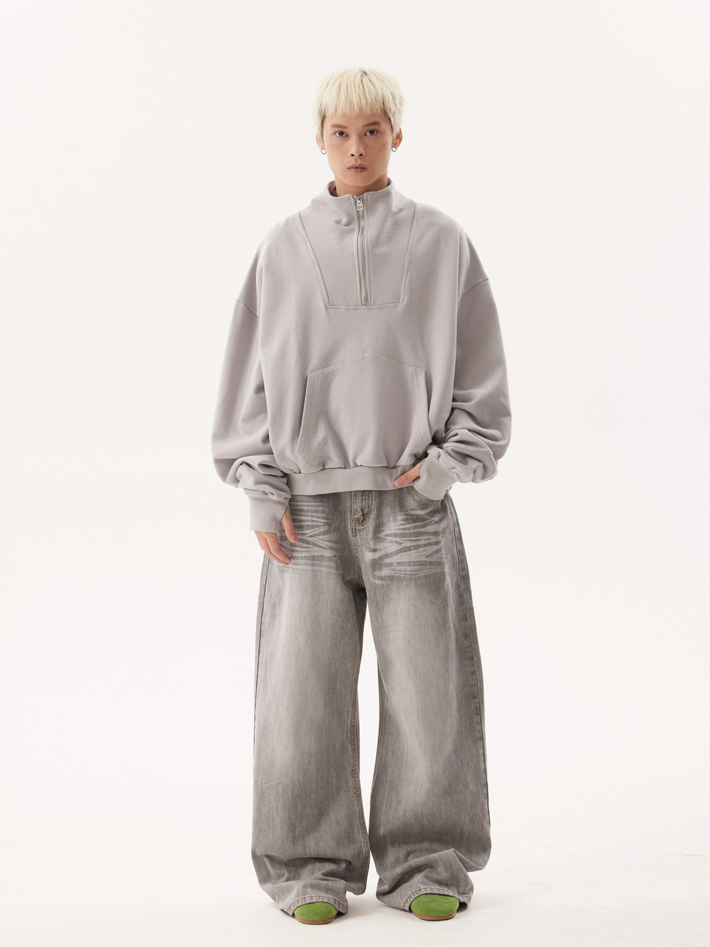WASH AGED BAGGY DENIM PANTS
