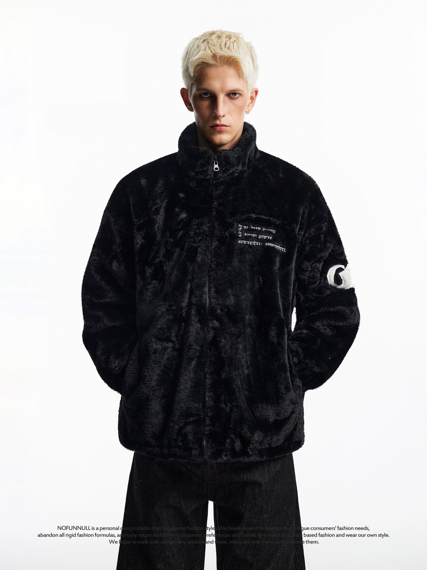 EMBROIDERY BOA HOODED JACKET