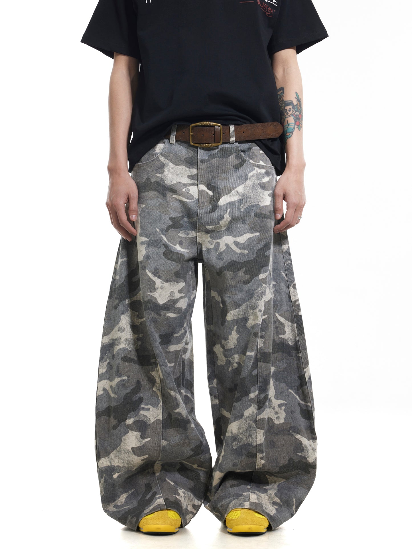WASHED CAMO CARGO PANTS