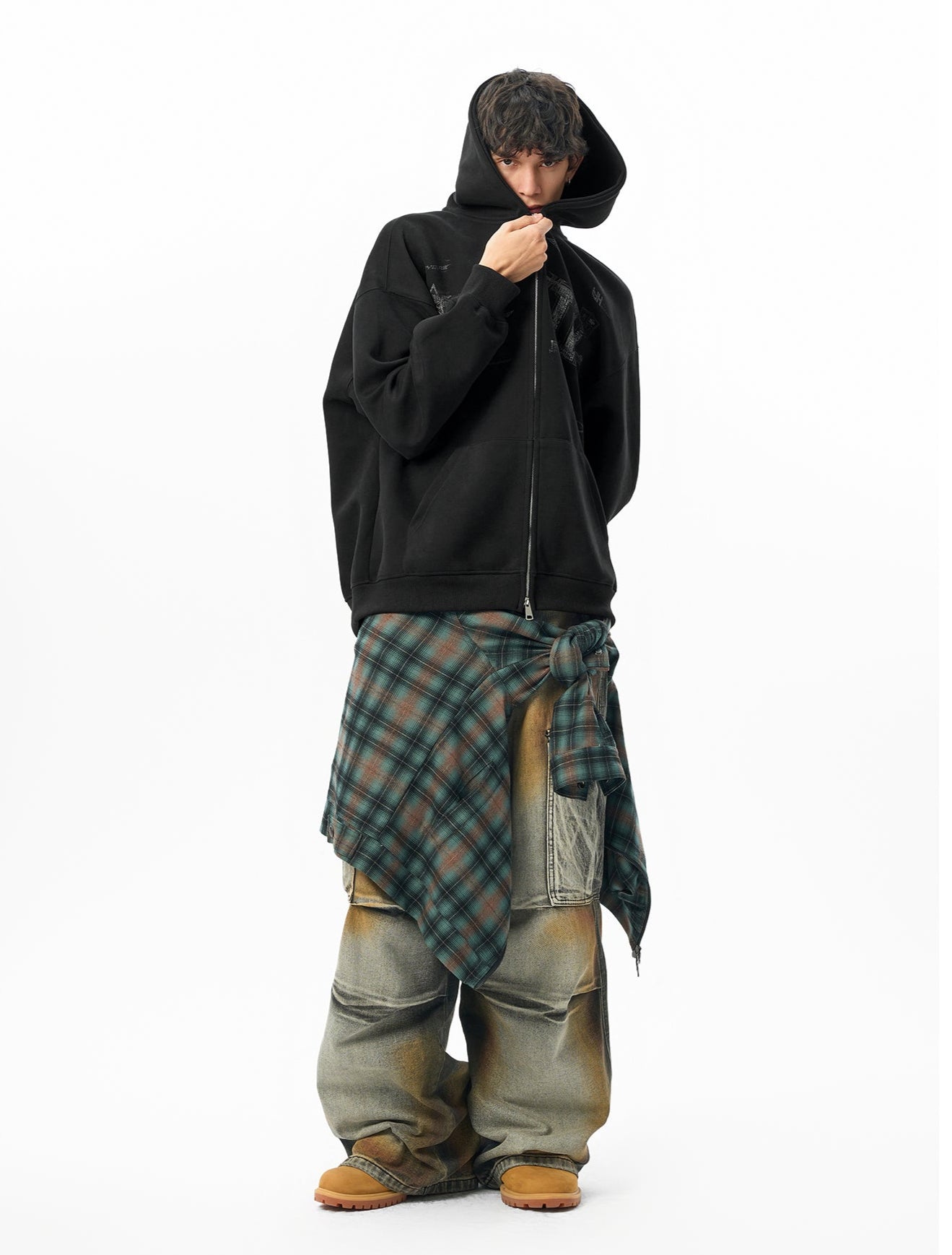 SCRATCHED GRAPHIC DOUBLE ZIPPED HOODIE