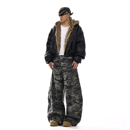 CAMO BAGGY CARGO PANTS