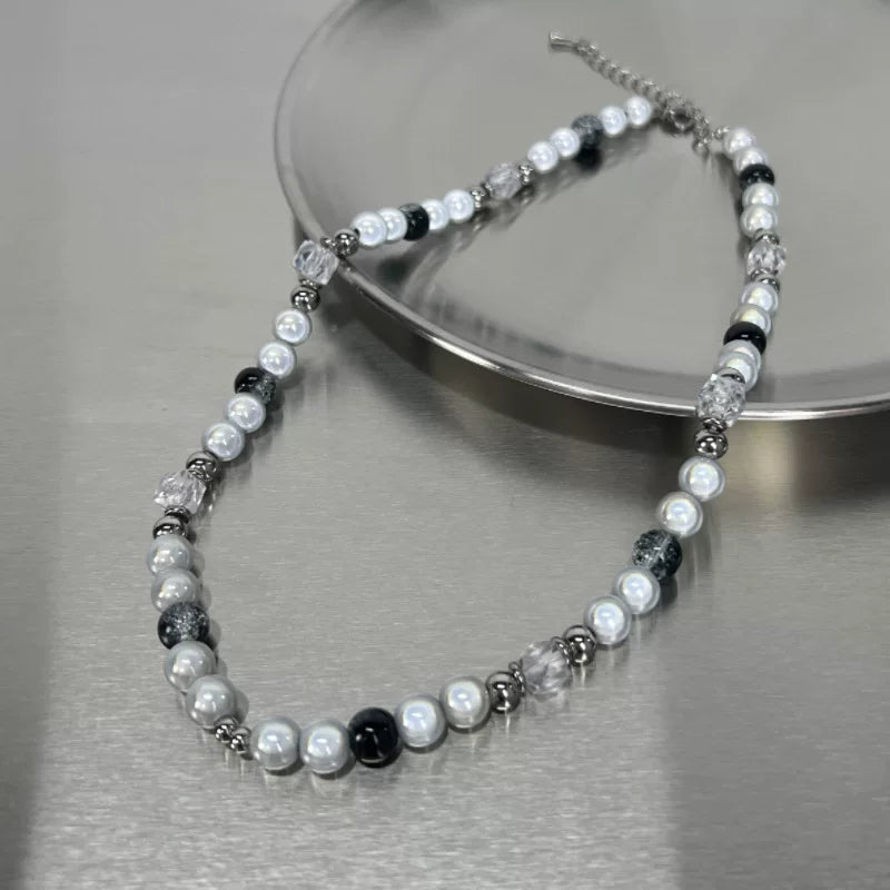 CRYSTAL PEARL NECKLACE
