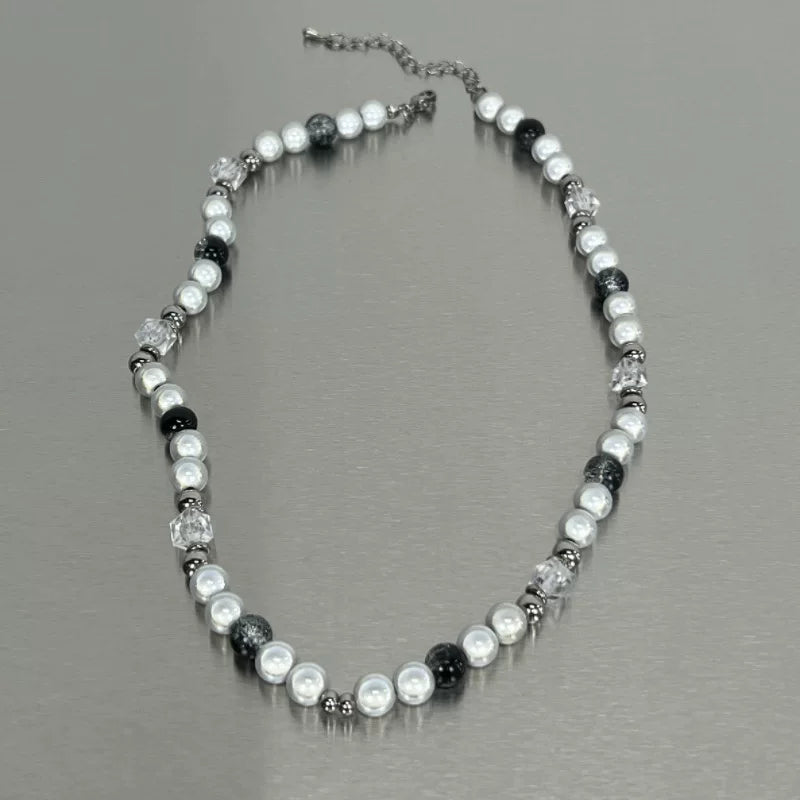 CRYSTAL PEARL NECKLACE